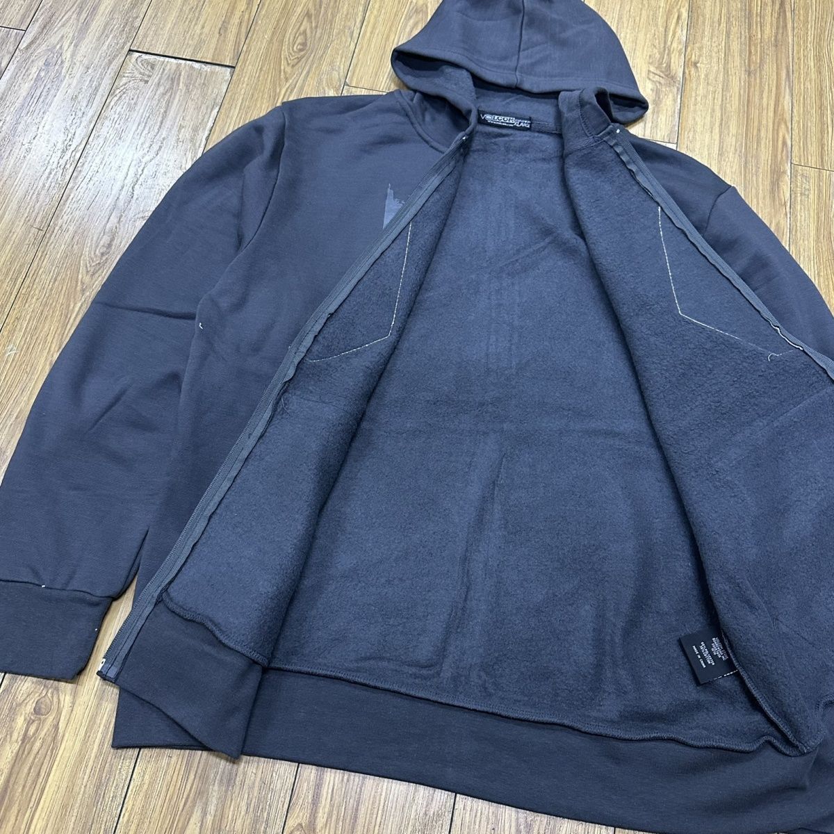Volcom volcom sk8 grunge zipup hoodie Size US XL / EU 56 / 4 - 6 Thumbnail