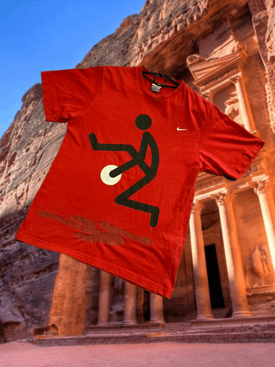 Nike Streetwear red T-Shirt Nike logo print Crazy Y2K Vintage Size US M / EU 48-50 / 2 - 1 Thumbnail