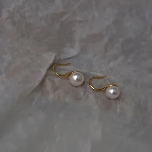 Designer × Jewelry × Vintage Elegant White Pearl Dangle Drop Earrings for Women Size ONE SIZE - 3 Thumbnail