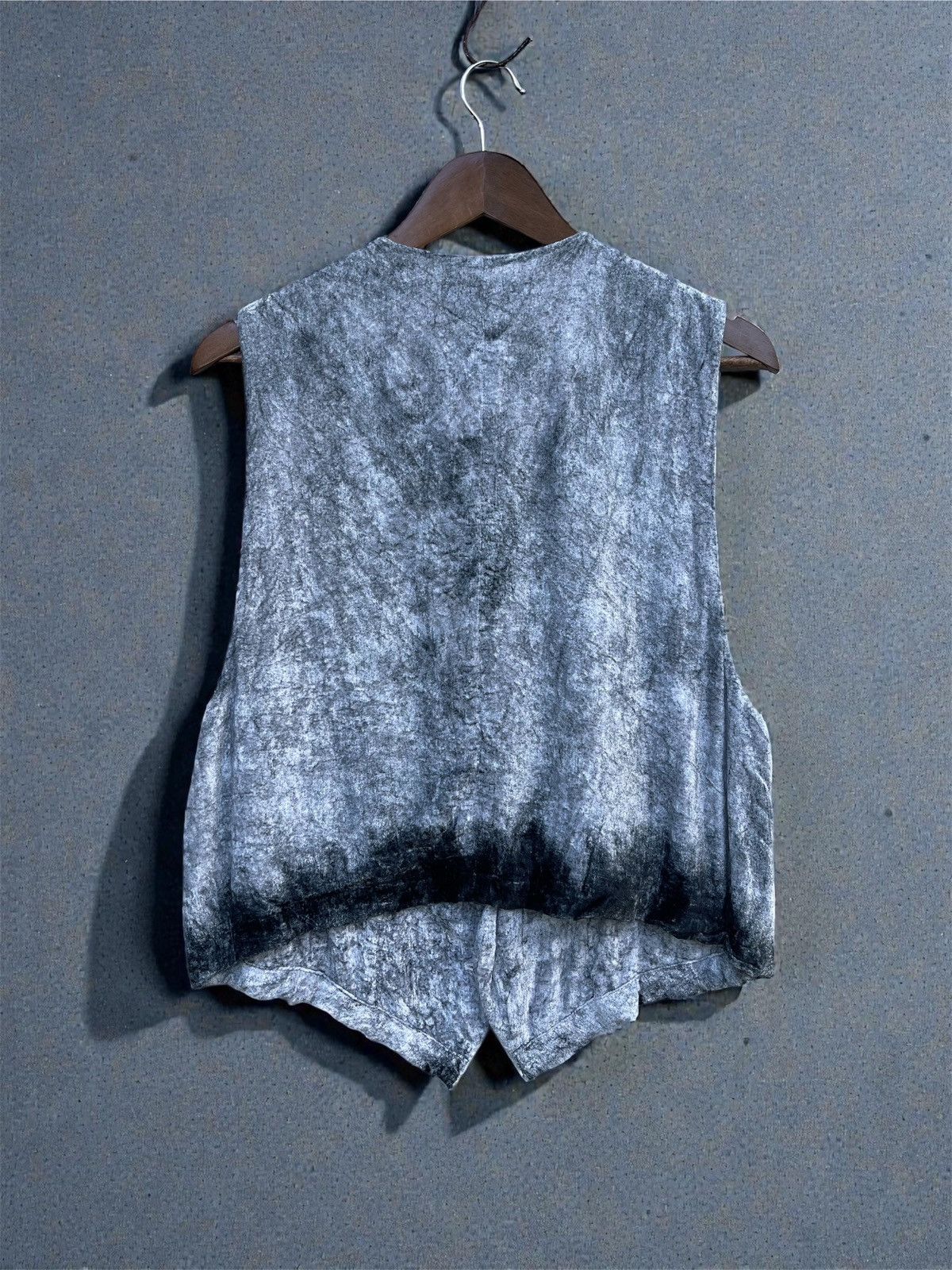 Issey Miyake 🔥 ISSEY MIYAKE VELVET TIE DYED VEST/JACKET Size US L / EU 52-54 / 3 - 4 Thumbnail