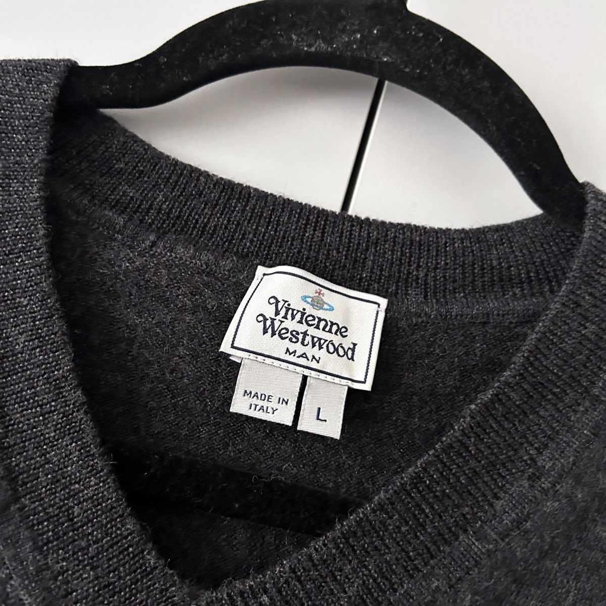 Vivienne Westwood Vivienne Westwood vintage wool sweater Size US L / EU 52-54 / 3 - 3 Thumbnail