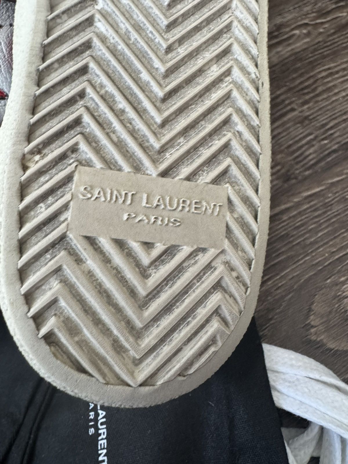 Saint Laurent Paris SLP Silver Leather SL/06 Low Size US 6 / EU 39 - 17 Thumbnail