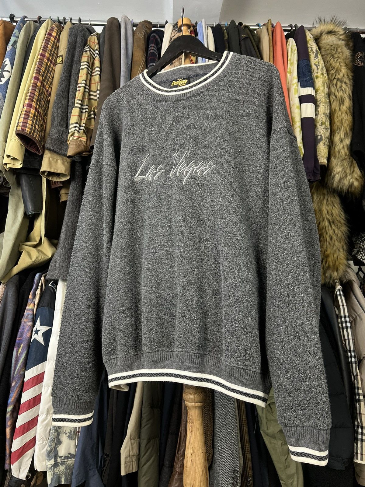 Vintage Vintage USA Las Vegas Gray Sweatshirt Size L - Xl Size US XL / EU 56 / 4 - 1 Thumbnail