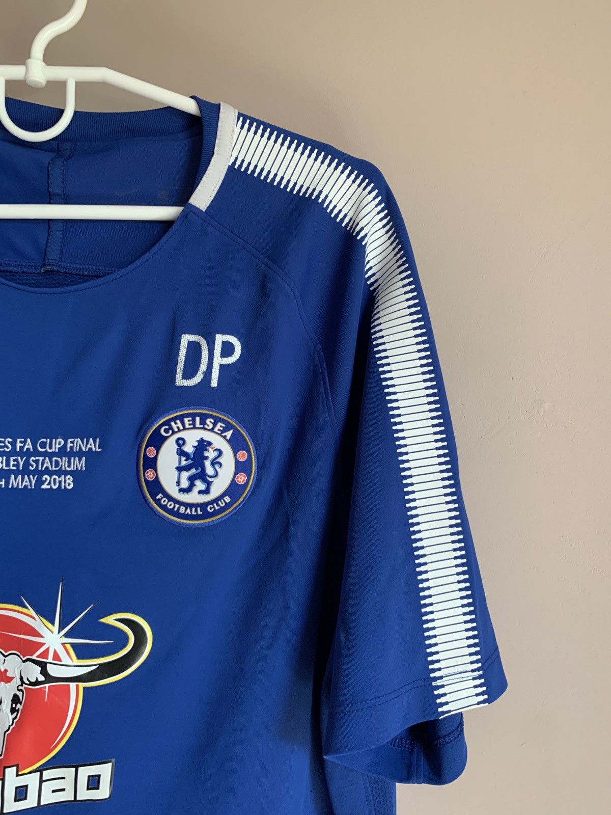 Chelsea Soccer × Nike Chelsea 2018 Football Shirt Nike Soccer Jersey Size L Size US L / EU 52-54 / 3 - 3 Thumbnail