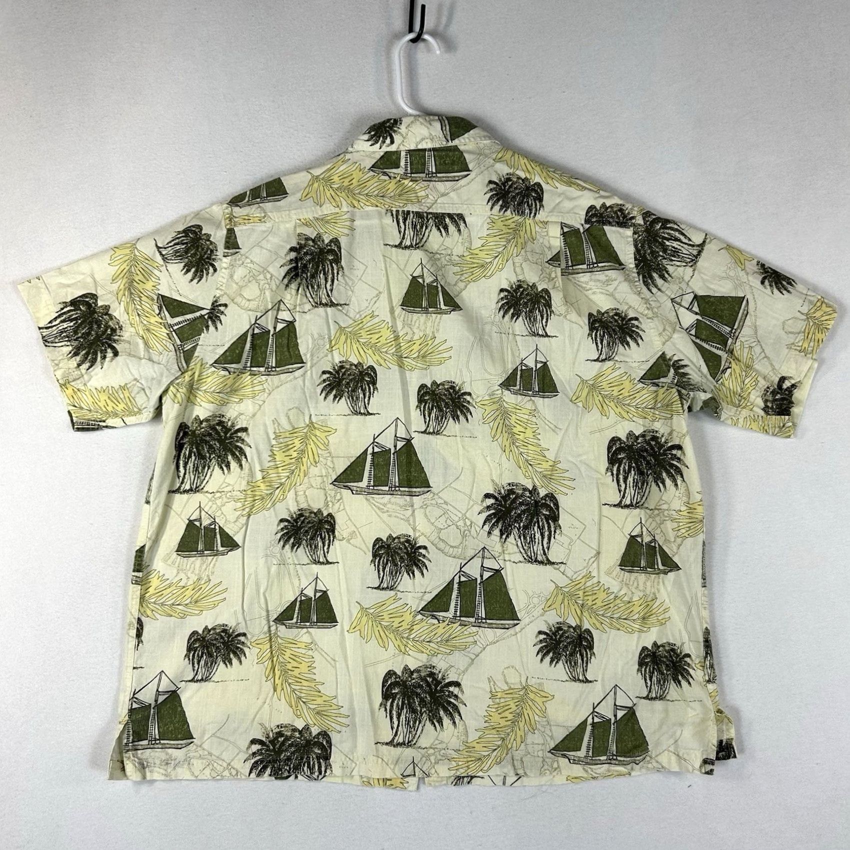 Croft & Barrow Croft&Barrow Button Up Hawaiin Shirt Mens XL Short Sleeve Summer Palm Graphic Shirt Male XL Hawaiian Festive Aloha Festival Mens Size US XL / EU 56 / 4 - 7 Thumbnail