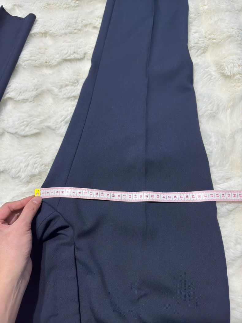 Yves Saint Laurent Saint Laurent size US 52 Dark blue trousers for the first Size US 36 / EU 52 - 7 Thumbnail