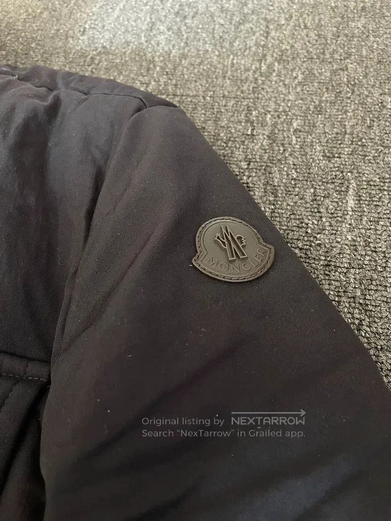 Moncler Moncler Puffer Jacket with Pockets. Size US M / EU 48-50 / 2 - 4 Thumbnail