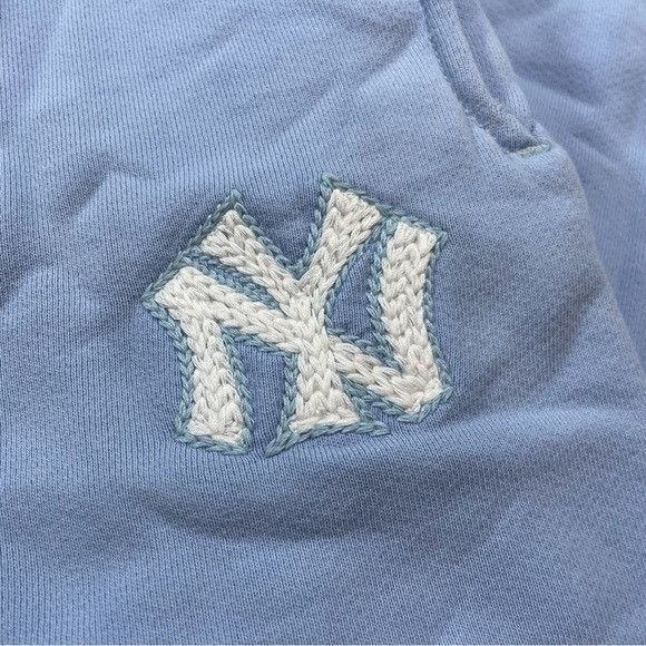 MLB × Madhappy × New York Yankees NEW MADHAPPY X NEW YORK YANKEES MLB BLUE SWEATPANTS SZ SMALL Size US 28 / EU 44 - 2 Thumbnail