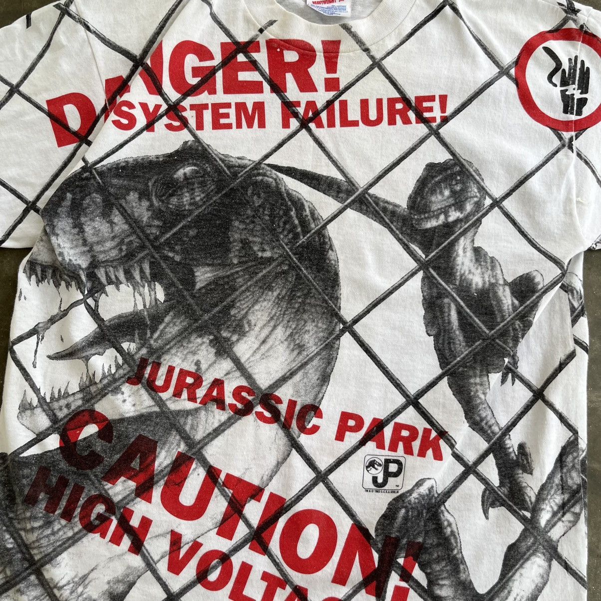 Other Vintage 90s Jurassic Park T-Shirt OVP Dinosaur Danger Movie Size US M / EU 48-50 / 2 - 2 Thumbnail