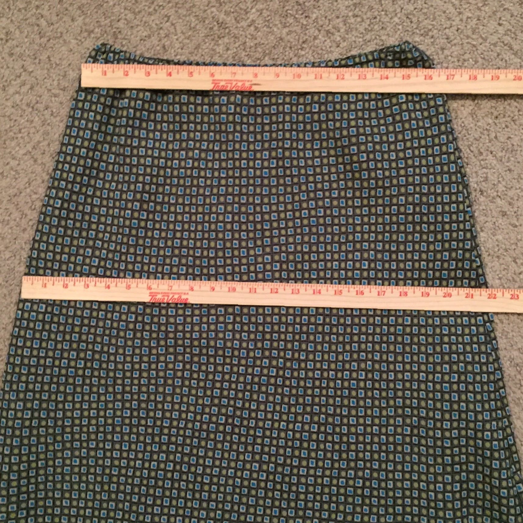 Worthington Worthington Skirt Knee Length A-Line Green Geometric 16 Elastic Waste Lined Polyester Womens Size 38" / US 16 / IT 52 - 3 Thumbnail