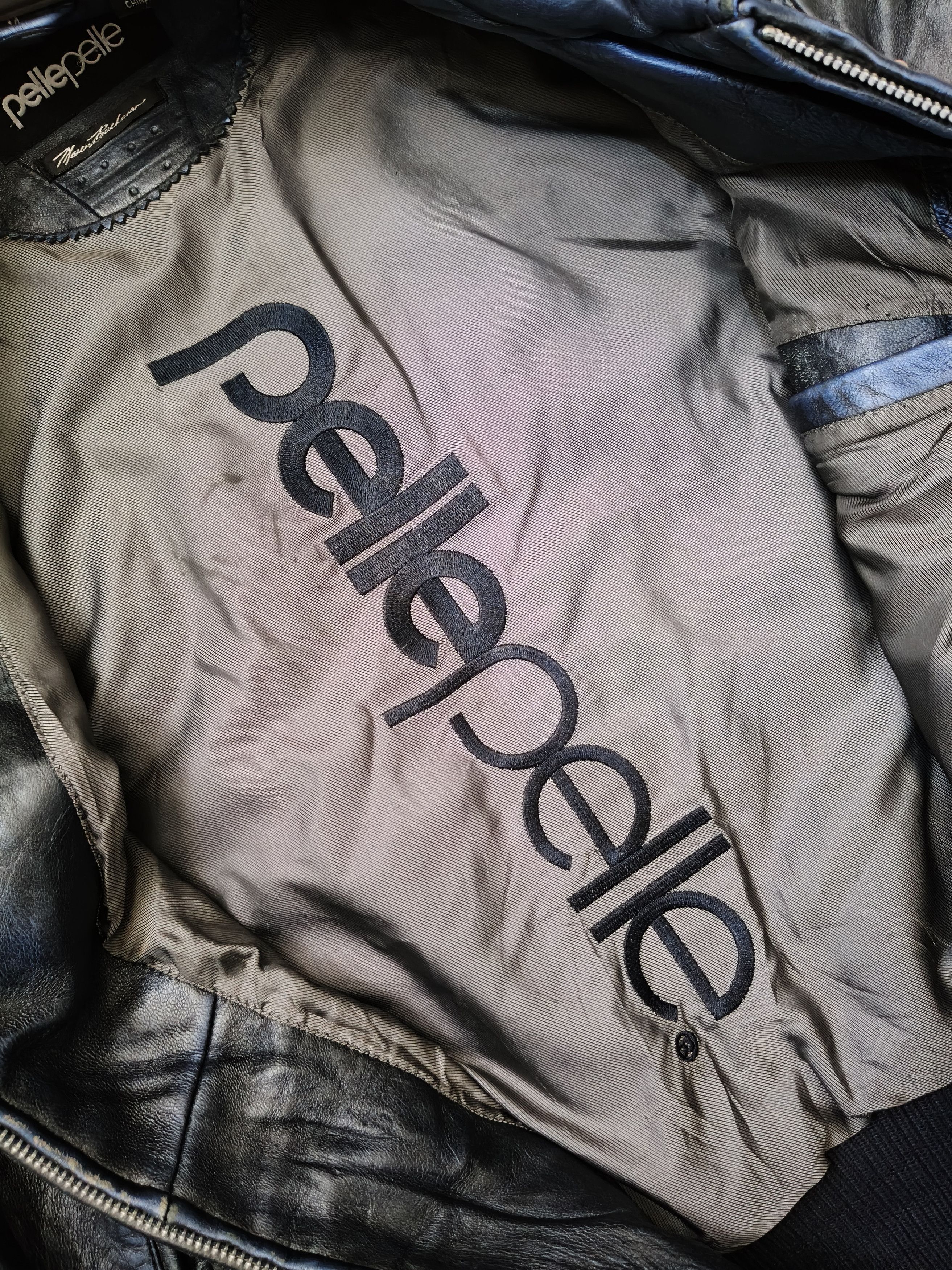 Pelle Pelle 🕷️💥 Pelle Pelle limited Edition Size US M / EU 48-50 / 2 - 9 Thumbnail