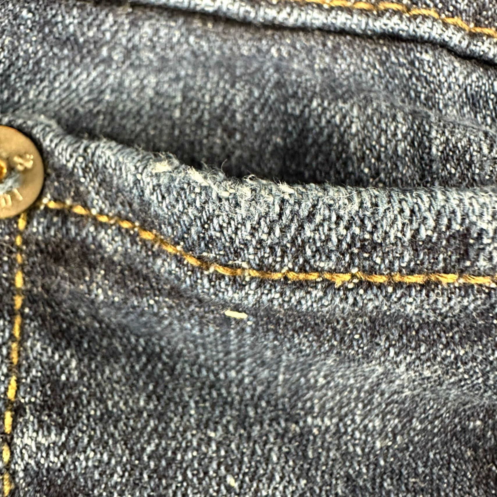 Lucky Brand Lucky Brand Jeans Men 34x32 Blue 221 Straight Leg Dark Wash Denim Stretch Cotton 5-Pocket Classic Vintage No (if required) Size US 34 / EU 50 - 3 Thumbnail