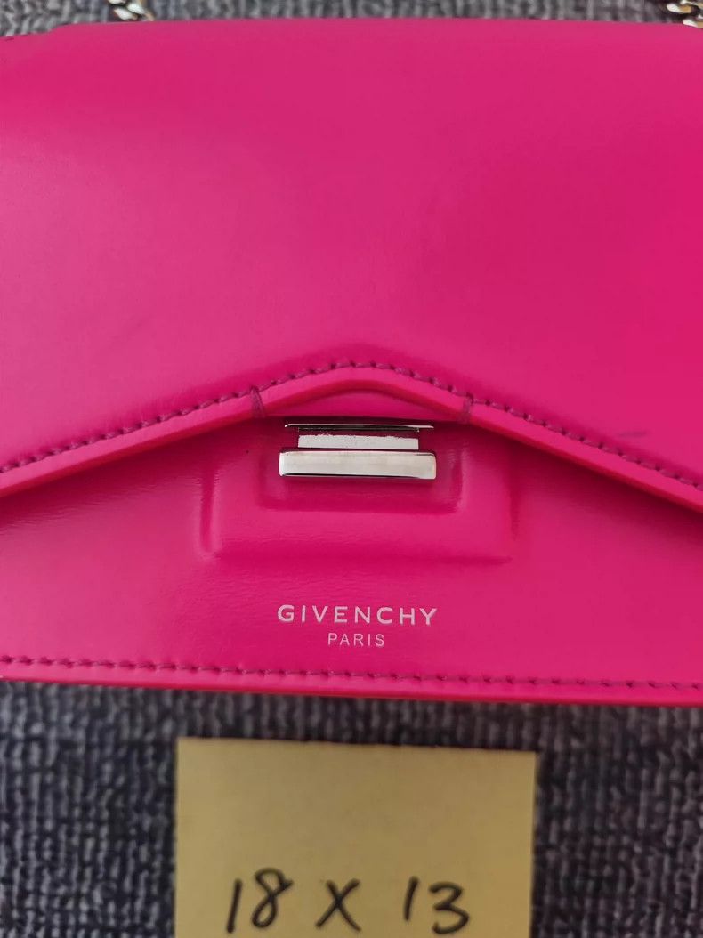 Givenchy Givenchy Single Shoulder Crossbody bag Chain Bag Size ONE SIZE - 2 Thumbnail