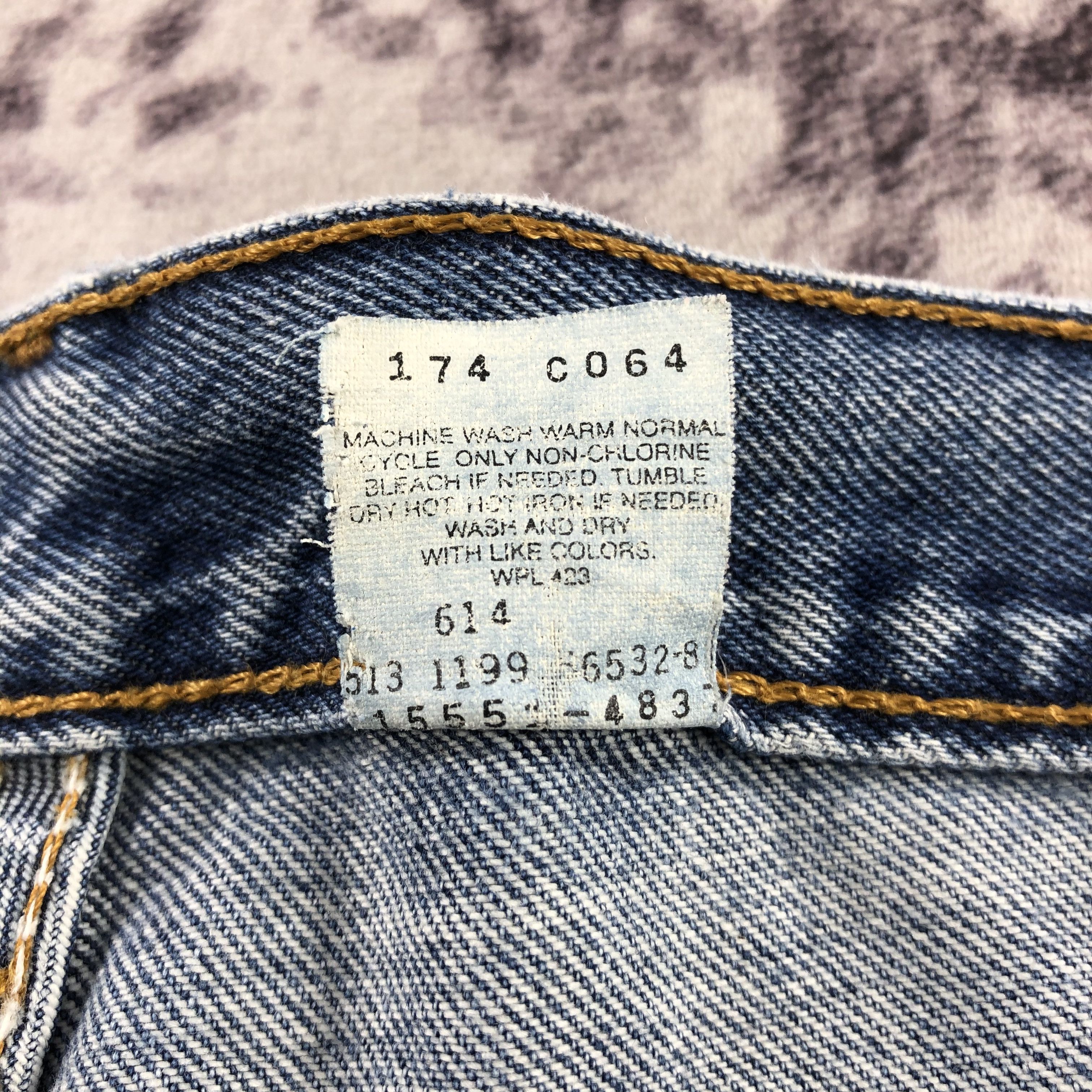 Levi's × Vintage 90s Vintage Blue Wash Levis 550 Jeans-JM2741 Size US 32 / EU 48 - 14 Thumbnail
