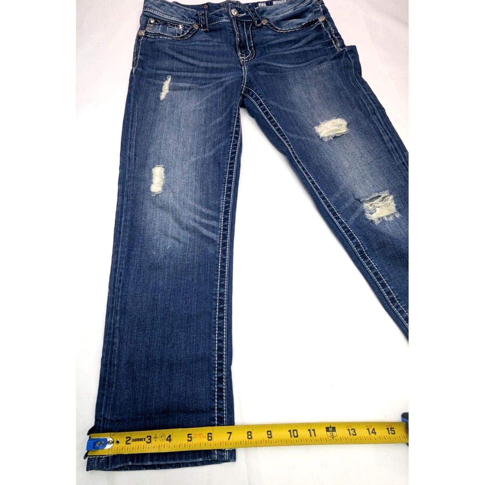 Miss Me Miss Me Boyfriend Capri Jeans Women 27 32x24 Distressed Embellished JB5014P Capri Jeans Women Distressed Embellished 32x24 Miss Me JB5014P Boys? Size 27" / US 4 / IT 40 - 2 Thumbnail