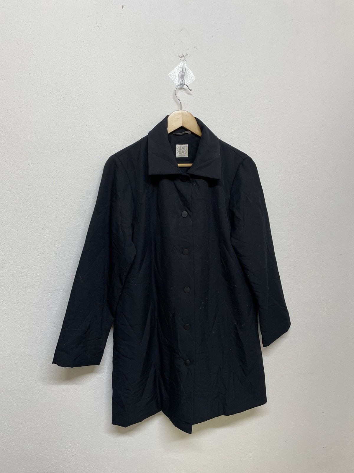 Pleats Please Issey Miyake Vintage Pleats Please Issey Miyake Button Down Coat Jacket Size US M / EU 48-50 / 2 - 5 Thumbnail