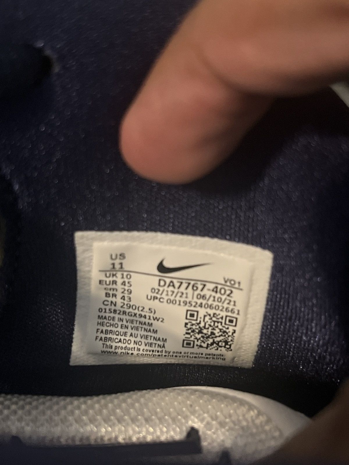 Nike Nike Kyrie 7 TB “Midnight Navy” Size US 11 / EU 44 - 10 Thumbnail