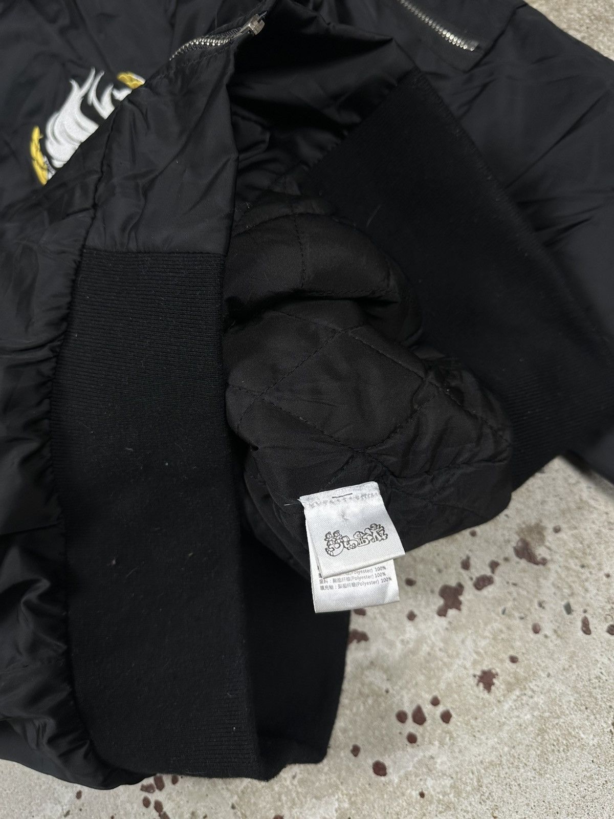 Japanese Brand × The Game × Vintage Vintage Y2K Fantasy Westward Journey Promo Black Bomber Size US L / EU 52-54 / 3 - 7 Thumbnail