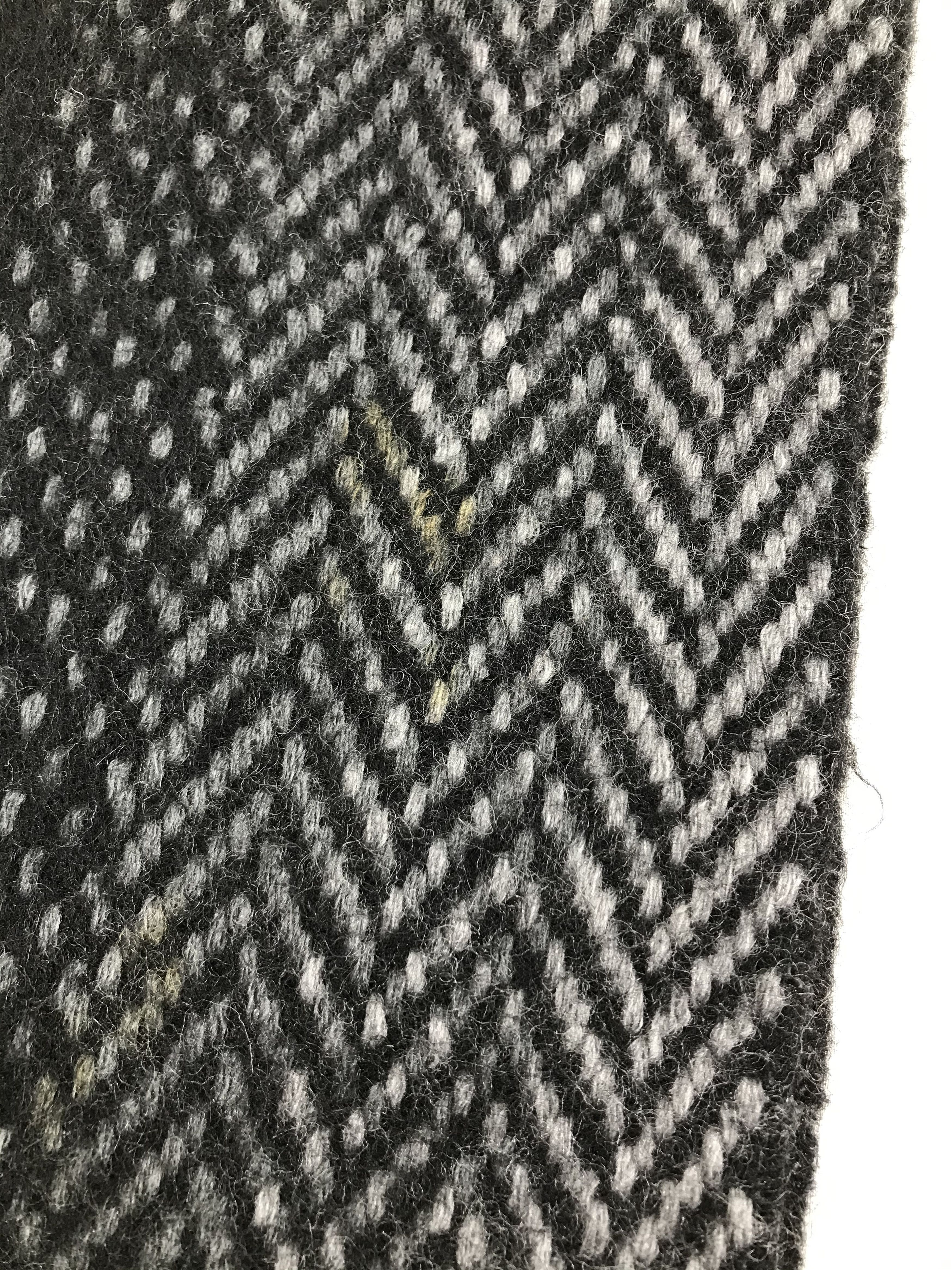 Pierre Balmain Vintage Pierre Balmain Scarf/Muffler/Neckwear MF1448 Size ONE SIZE - 4 Thumbnail