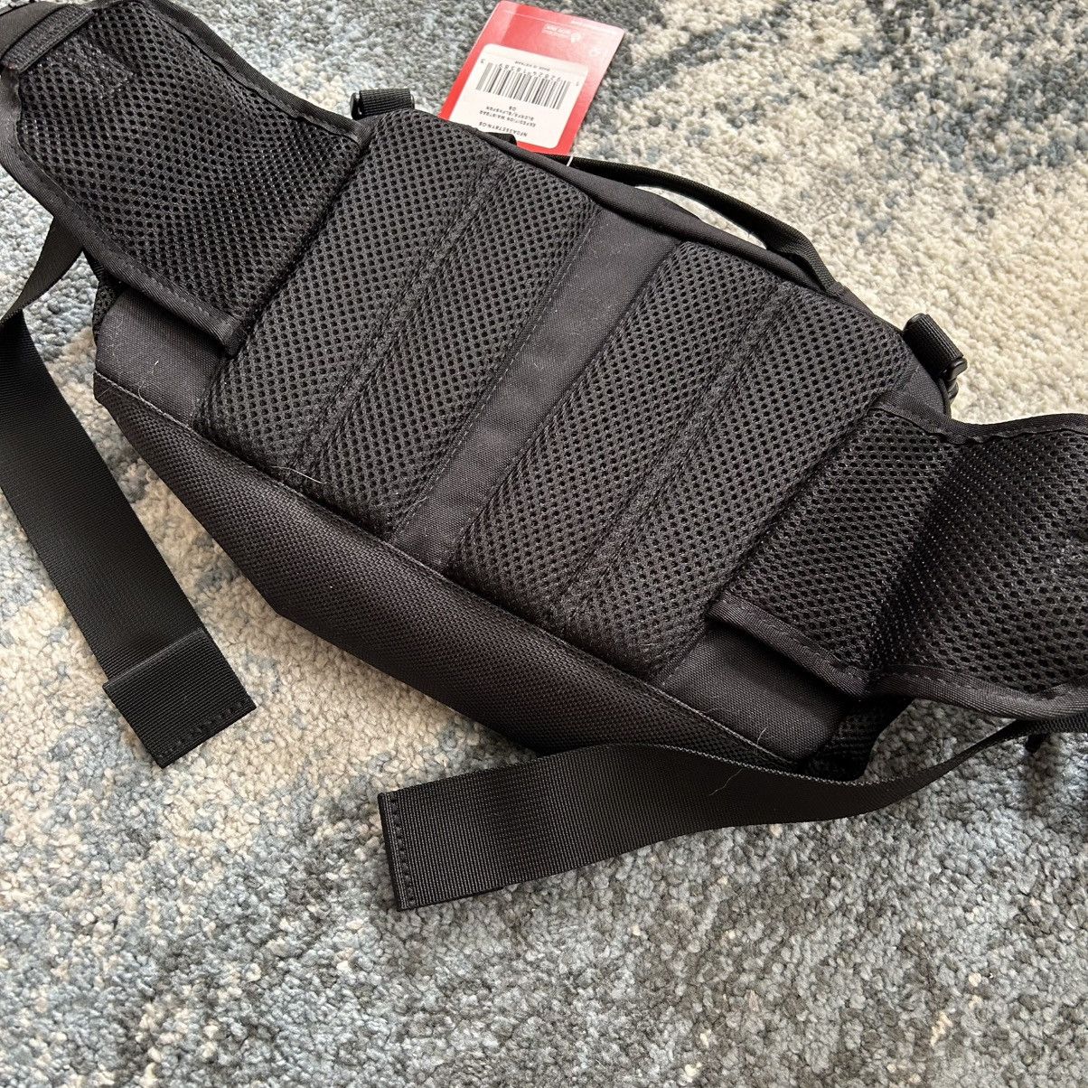 Supreme × The North Face FALL WiNTER 2018 TNF EXPEDiTiON WAiST BAG SULPHUR NYLON YKK Size ONE SIZE - 9 Thumbnail