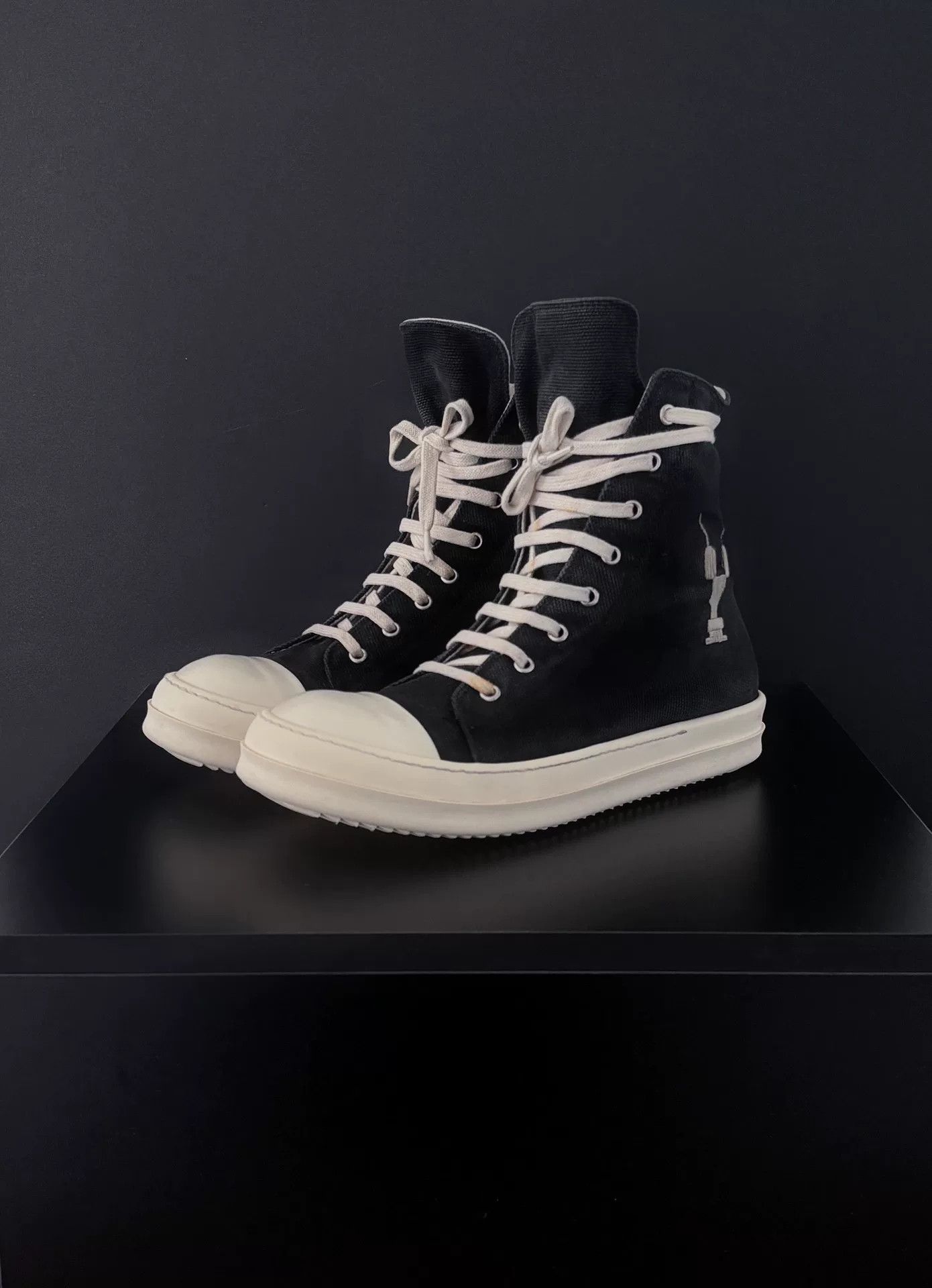 Rick Owens Rick Owens Canvas Embroidered Hitop Sneakers 7.5 Men Size US 7.5 / EU 40-41 - 1 Thumbnail