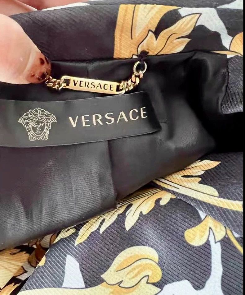 Versace Versace Baroque style suit top coat Size S / US 4 / IT 40 - 5 Thumbnail