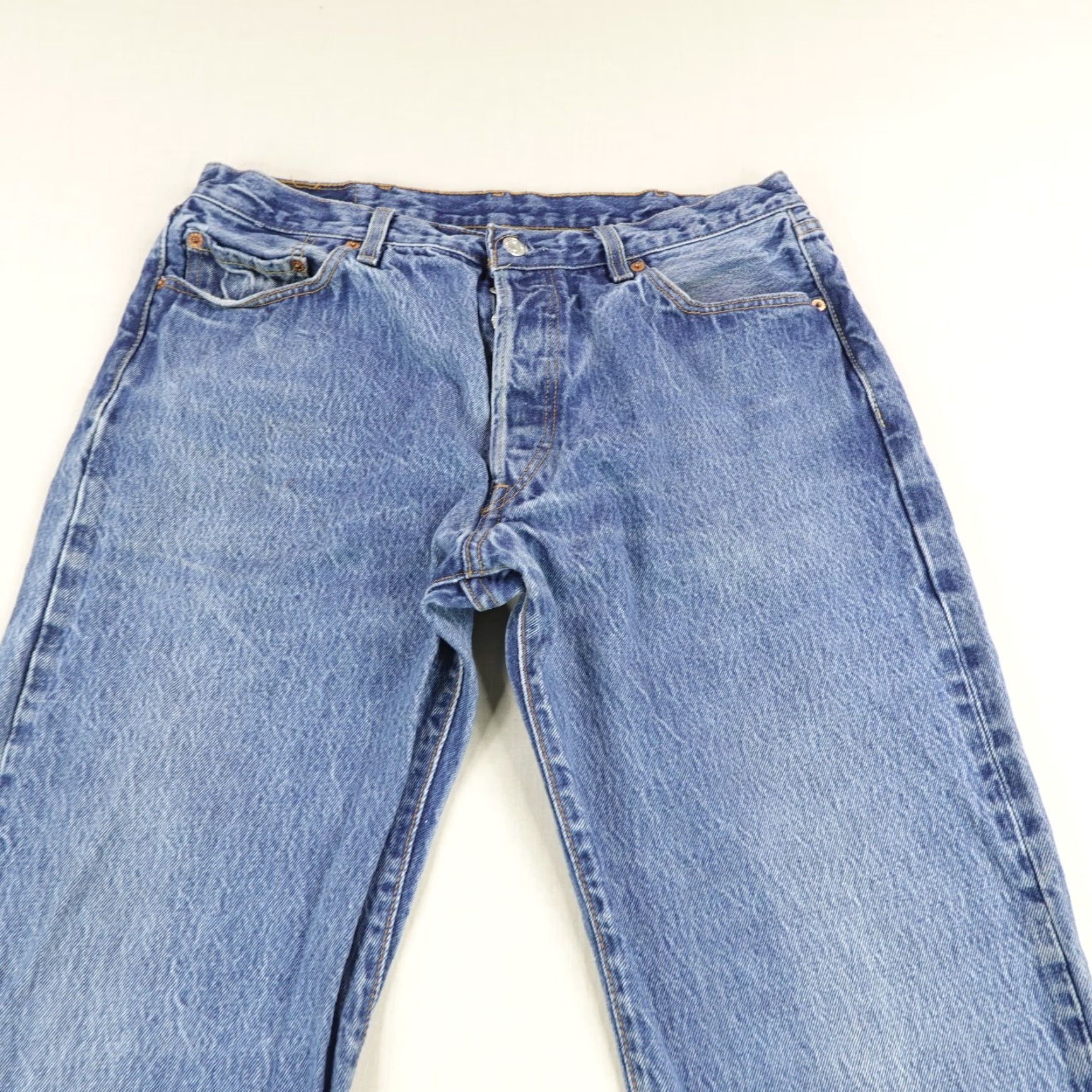 Levi's VINTAGE Levi's 501 XX Jeans Mens 38x34 Denim Blue Regular Fit Y2K Button Fly Pockets Size US 34 / EU 50 - 2 Thumbnail