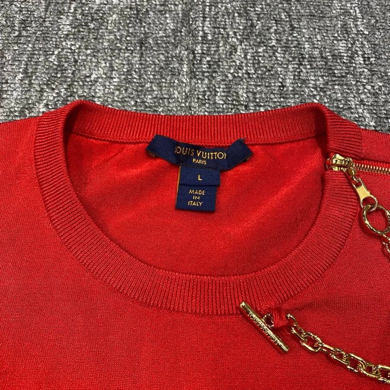 Louis Vuitton Louis Vuitton Chinese Valentine's Day Limited Red Lipstick Size US L / EU 52-54 / 3 - 8 Thumbnail