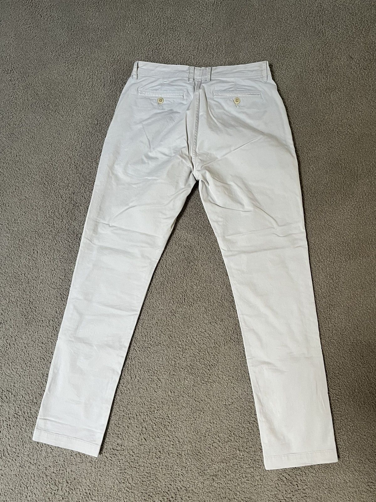 Flint And Tinder Flint and Tinder 365 Chino Pant Athletic Tapered Salt Size US 31 - 2 Thumbnail