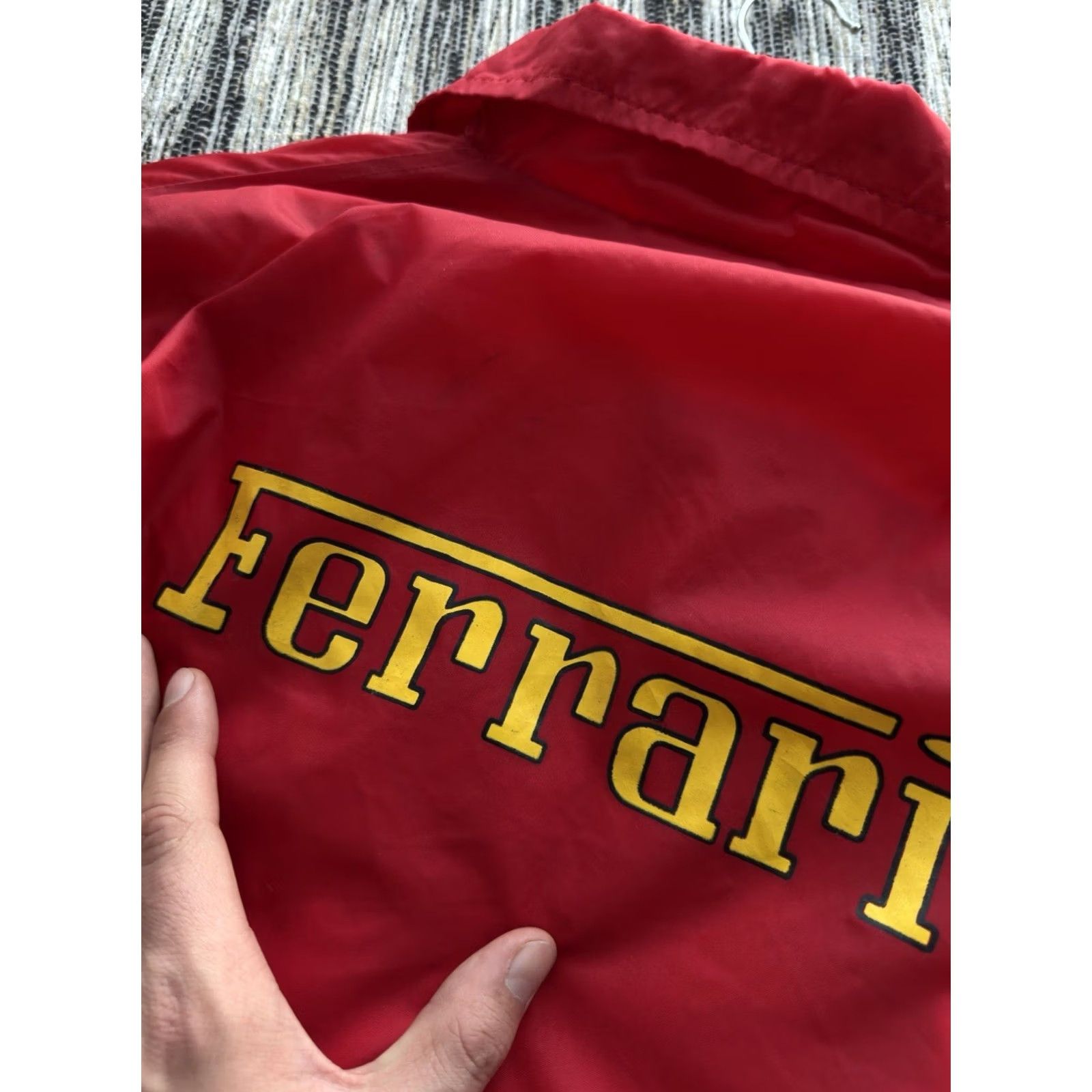 Ferrari VINTAGE Ferrari 1995 Scuderia Racing Formula 1 Red Coach Jacket Size L Men Size US L / EU 52-54 / 3 - 6 Thumbnail