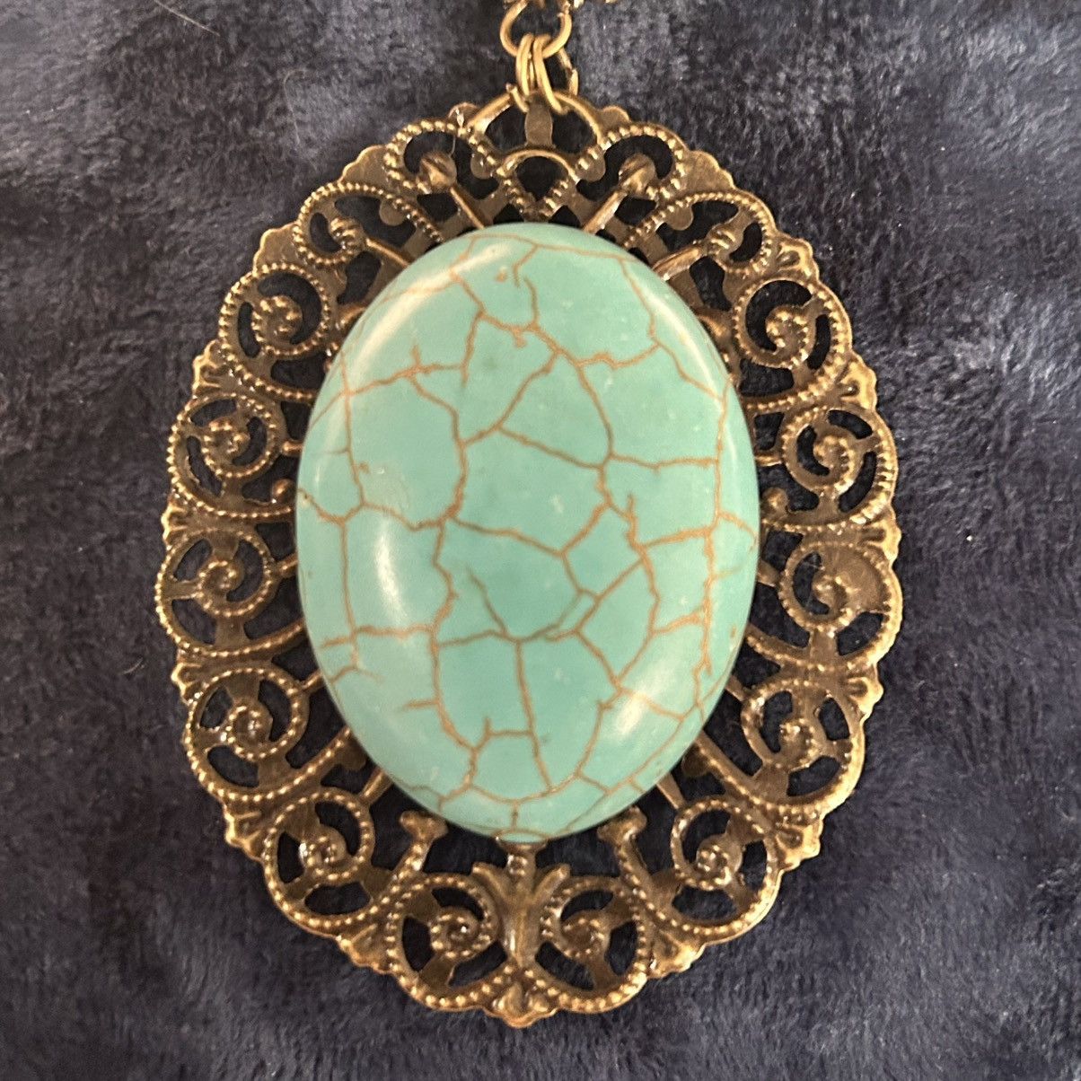 Handmade Handcrafted repurpose boho chic howlite medallion necklace Size ONE SIZE - 6 Thumbnail