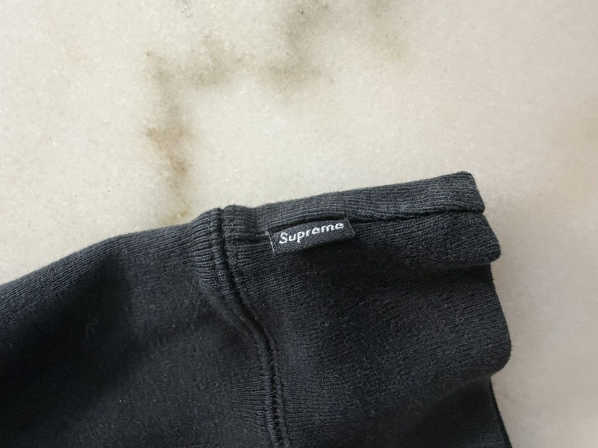 Supreme Black supreme hoodie size m Size US M / EU 48-50 / 2 - 3 Thumbnail