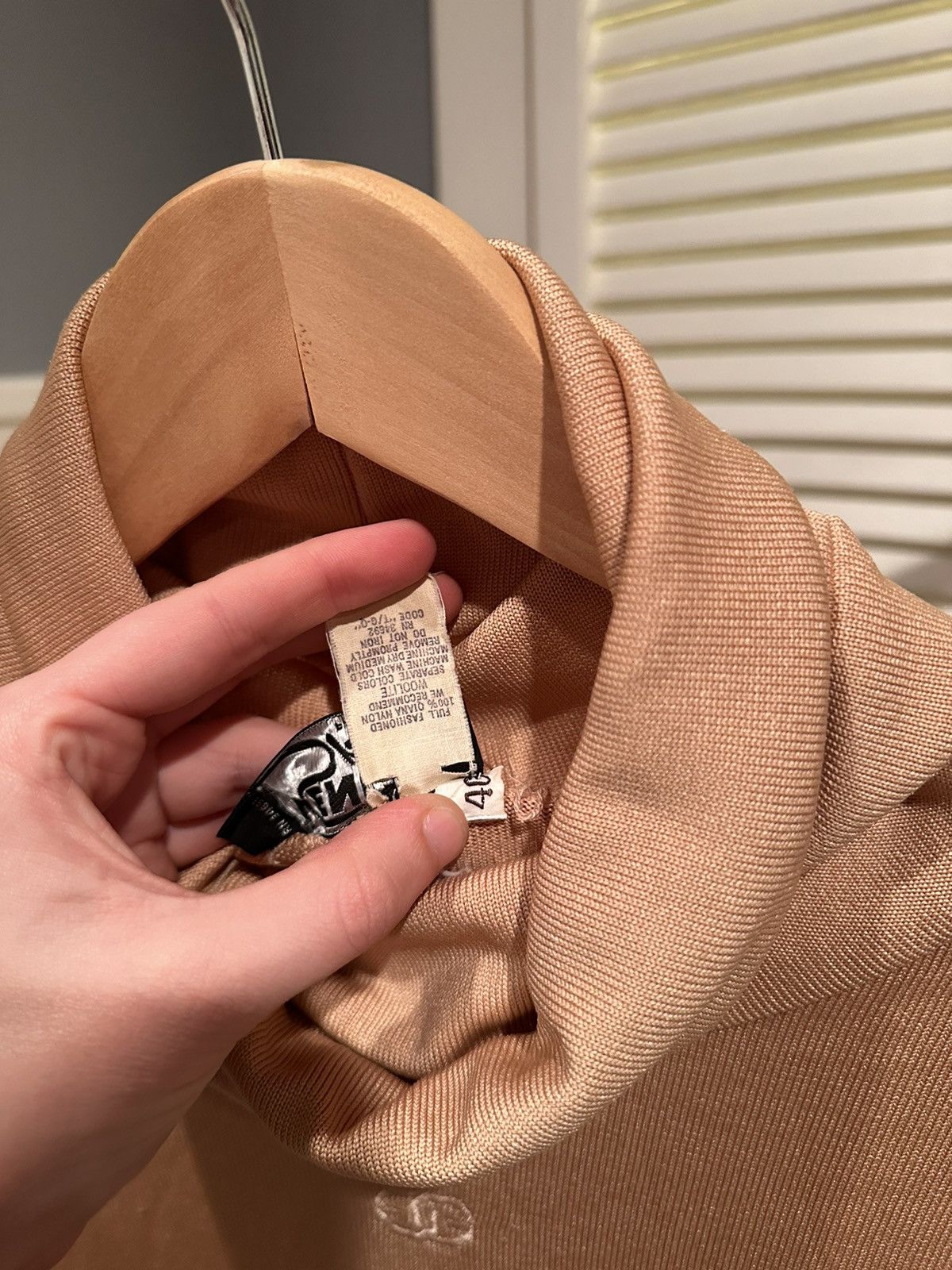 Givenchy × Vintage Vintage Givenchy Sport Long Sleeve Turtleneck Size M / US 6-8 / IT 42-44 - 6 Thumbnail
