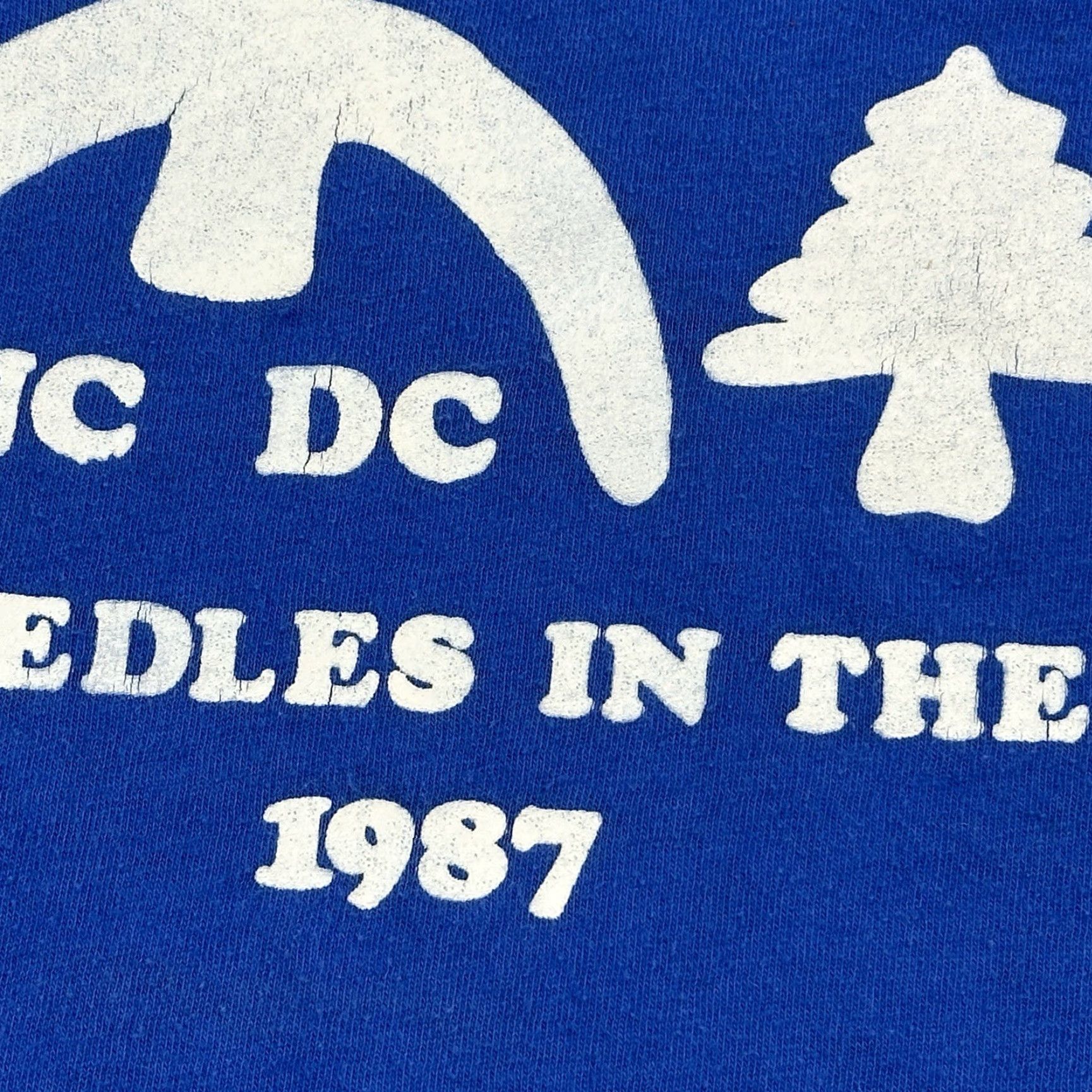Hanes VINTAGE Hanes Shirt Mens Large Blue Camp Needles 1987 Single Stitch USA Made Shirt Mens Large Blue 80s Retro USA Hanes T-Shirt Size US L / EU 52-54 / 3 - 2 Thumbnail