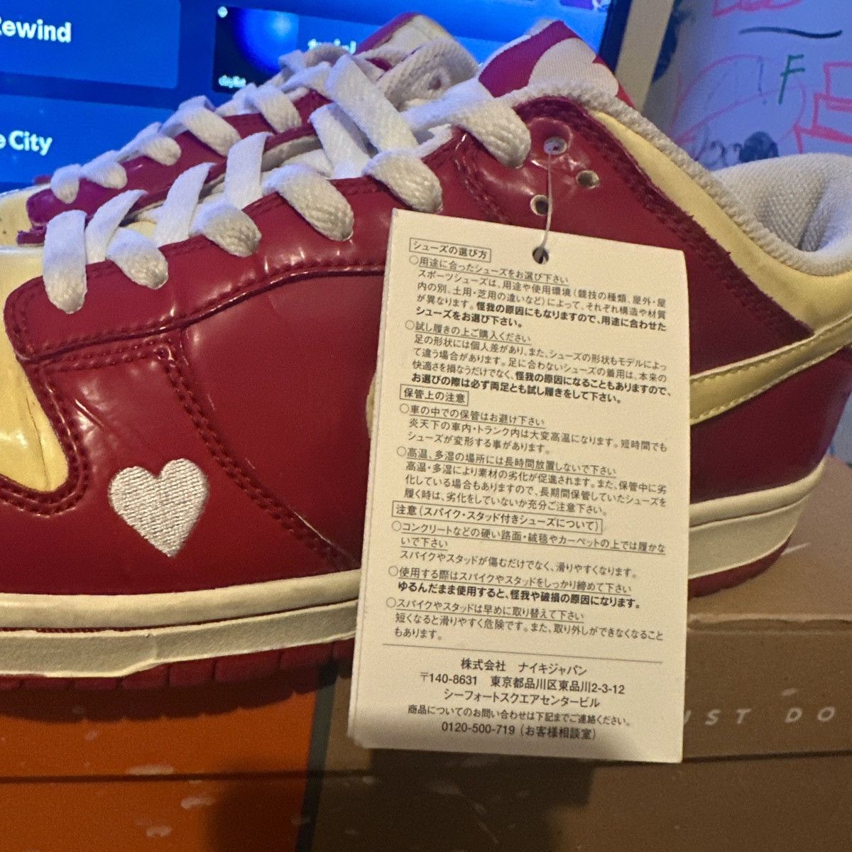 Nike Nike Dunk Low Valentines Day 2004 wmns Size US 9.5 / EU 42-43 - 9 Thumbnail