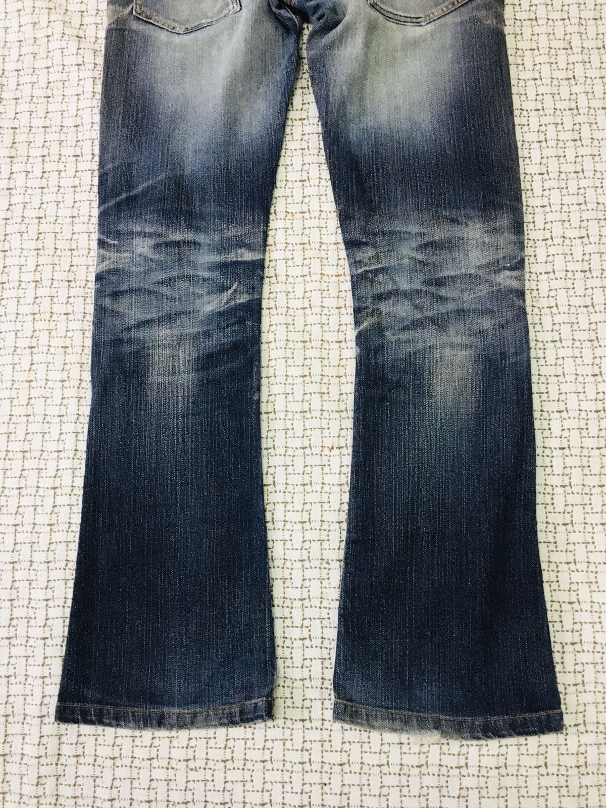 Tornado Mart Tornardo Mart Distressed Flare Jeans (18) Size US 31 - 13 Thumbnail
