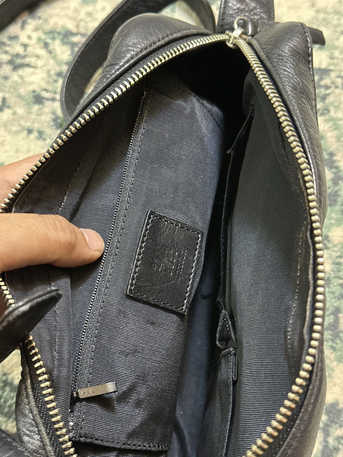 Issey Miyake 1990 Issey Miyake IM Product Leather Sling Bag Size ONE SIZE - 6 Thumbnail