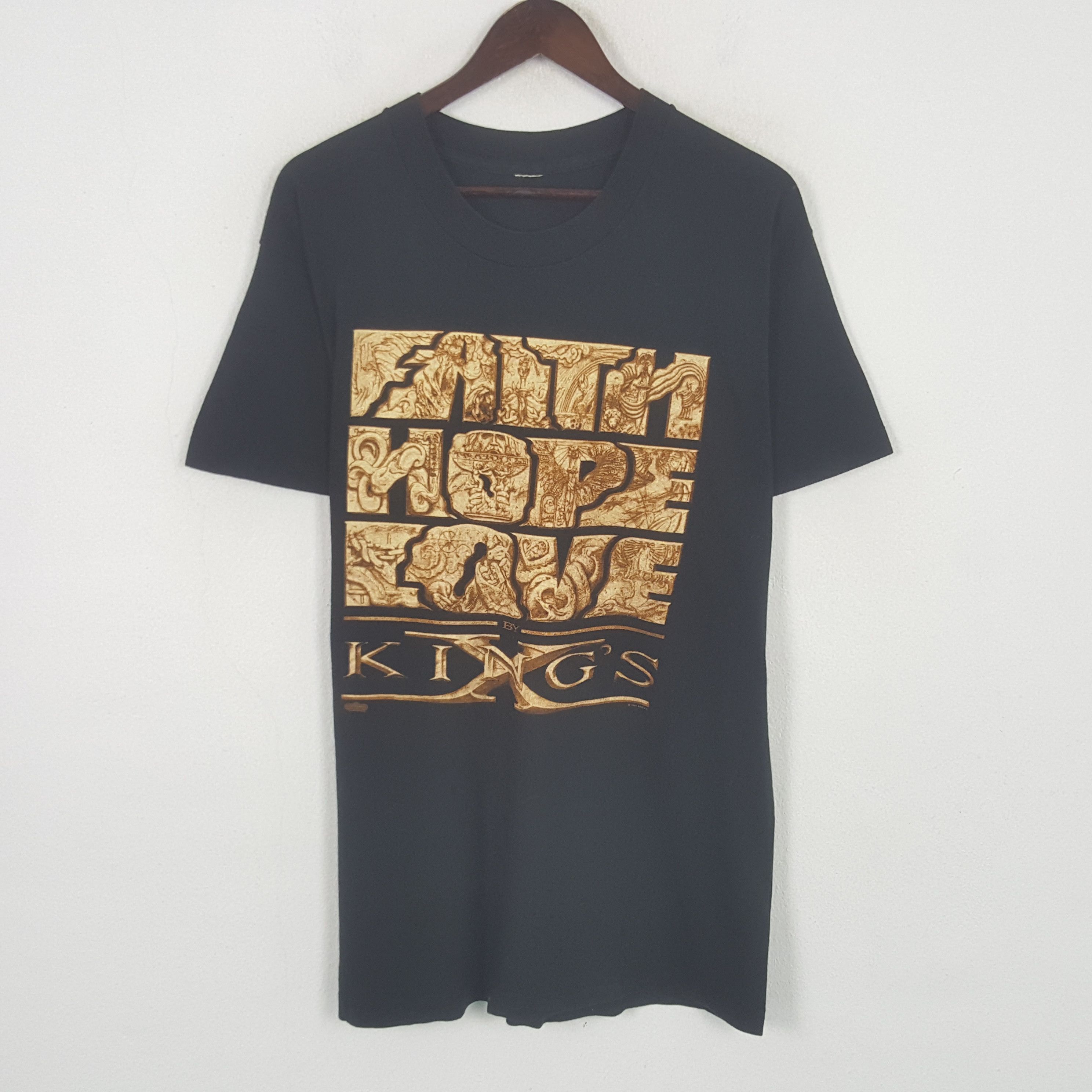 Band Tees Vintage King’s x Faith Hope Love World Tour Tshirt Size US M / EU 48-50 / 2 - 1 Thumbnail