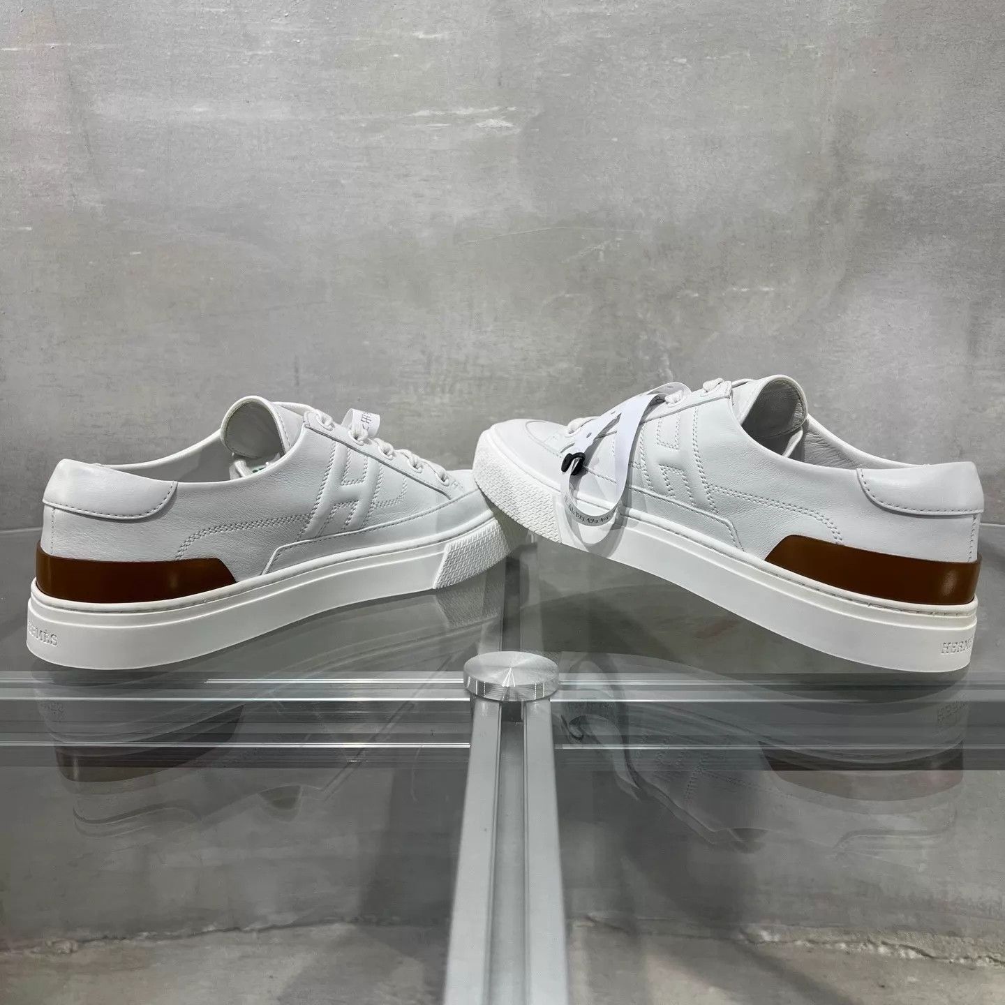 Hermes Hermes Deep white sneakers BNIB EUR 40 Size US 7 / EU 40 - 5 Thumbnail
