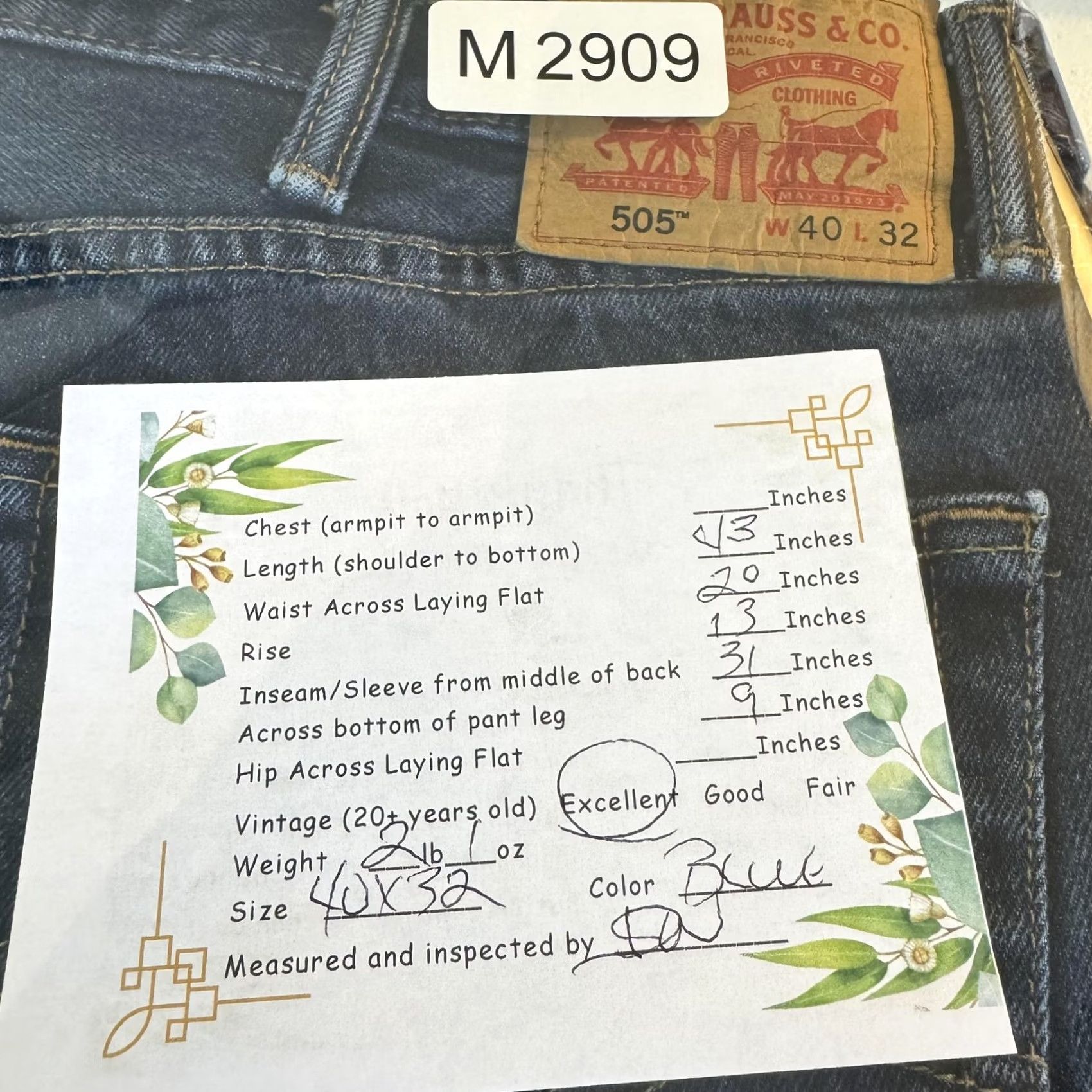 Levi's VINTAGE Levis 505 Jeans Mens 40x32 Blue Regular Fit Straight Leg Denim Zip Fly Size US 40 / EU 56 - 8 Thumbnail