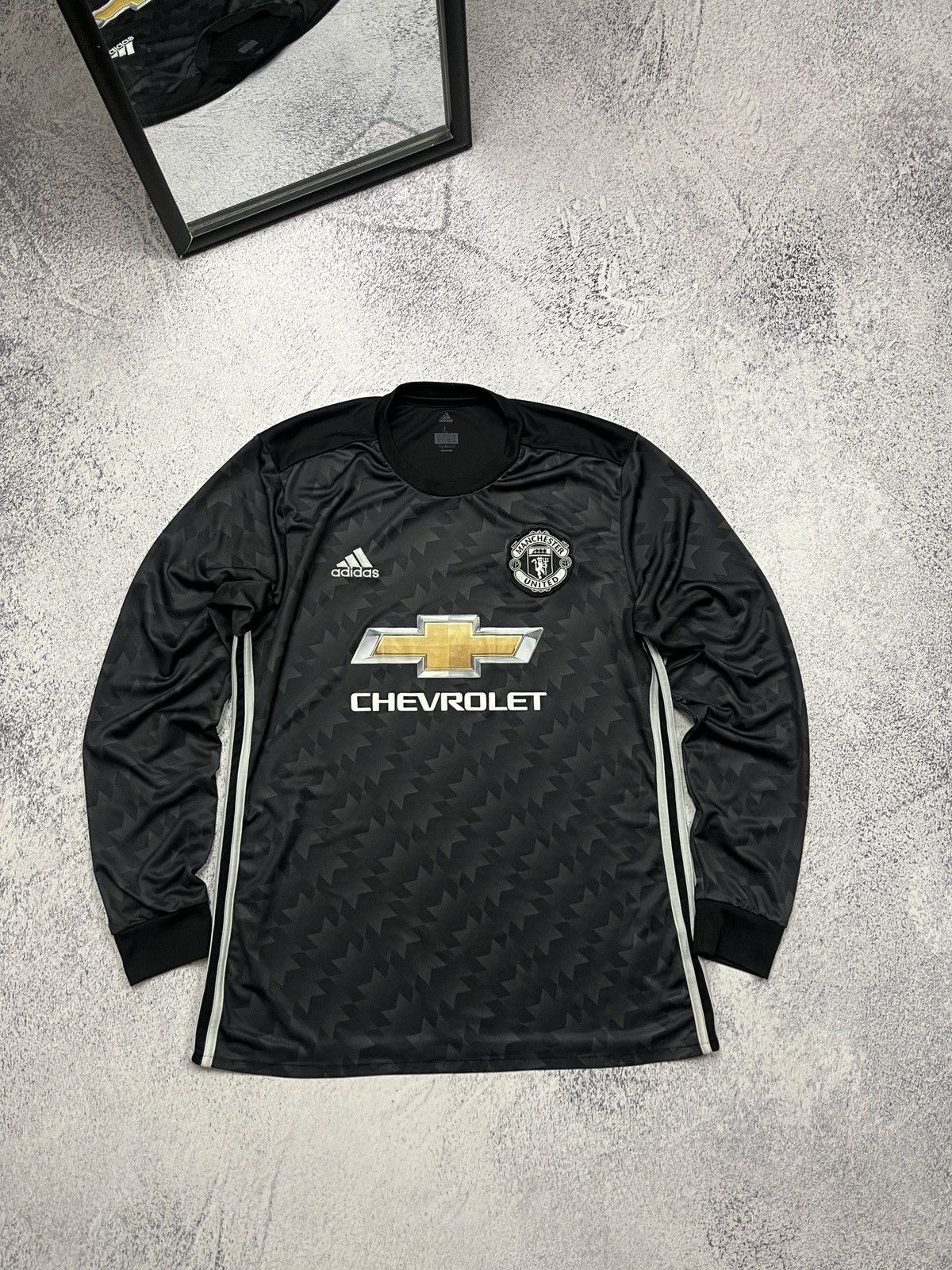 Nike Nike Manchester United 2017/18 Away Soccer Jersey Longsleeve Size US L / EU 52-54 / 3 - 1 Thumbnail