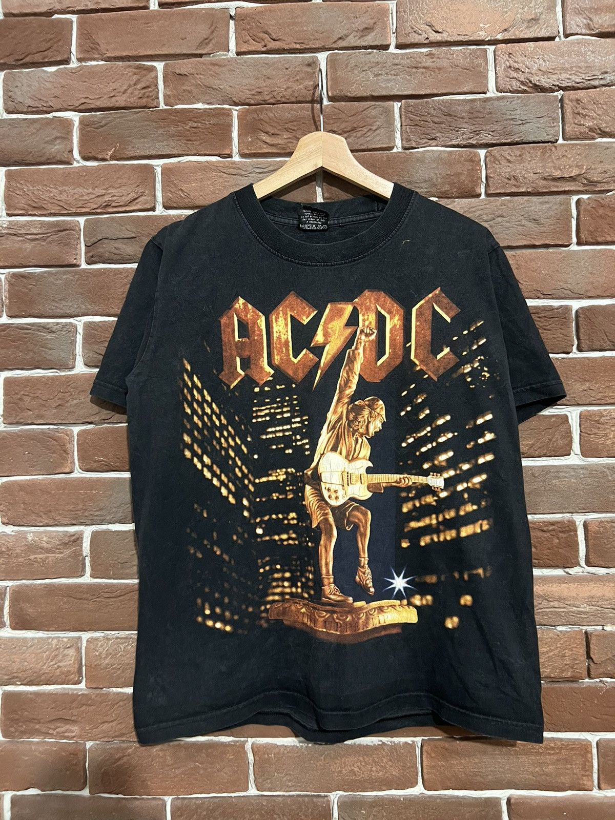 AC/DC Rare Vintage 2000 AC/DC Stiff Upper Lip Tour Rock Band Tee Size US M / EU 48-50 / 2 - 1 Thumbnail