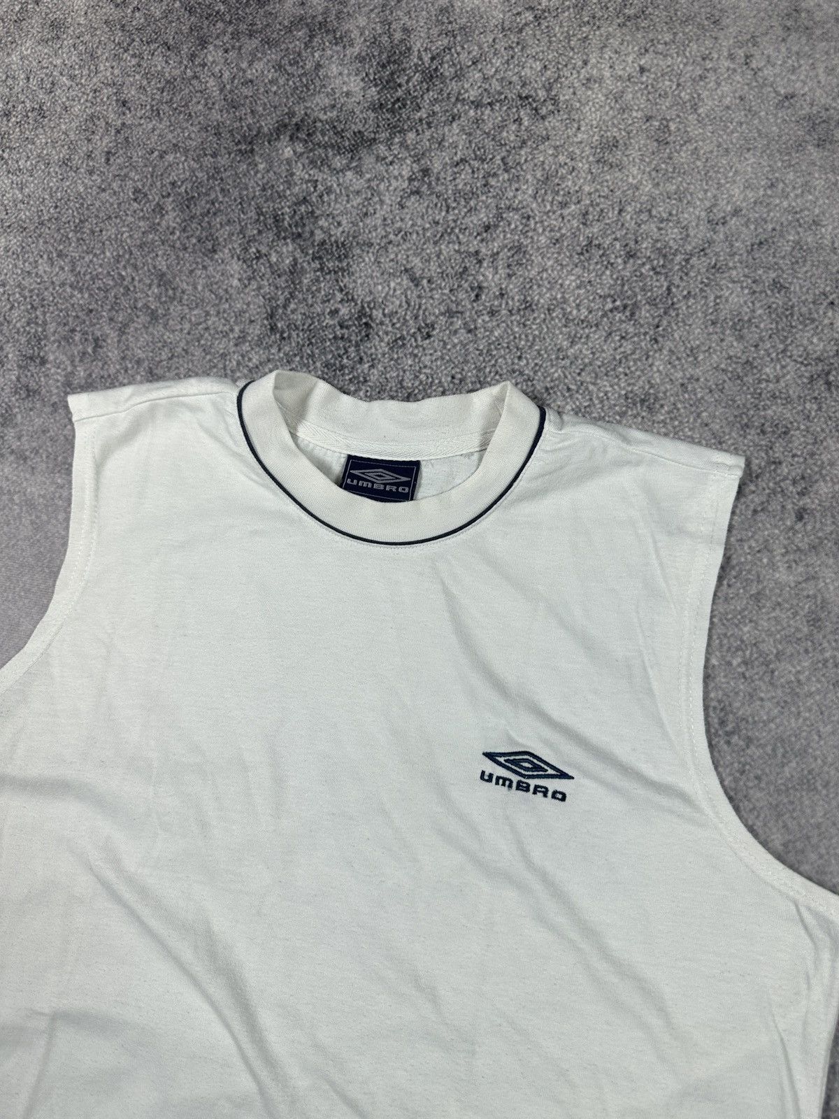 Umbro Vintage Umbro Logo Tank Top Streetwear Style Rare Casual M Size US M / EU 48-50 / 2 - 2 Thumbnail