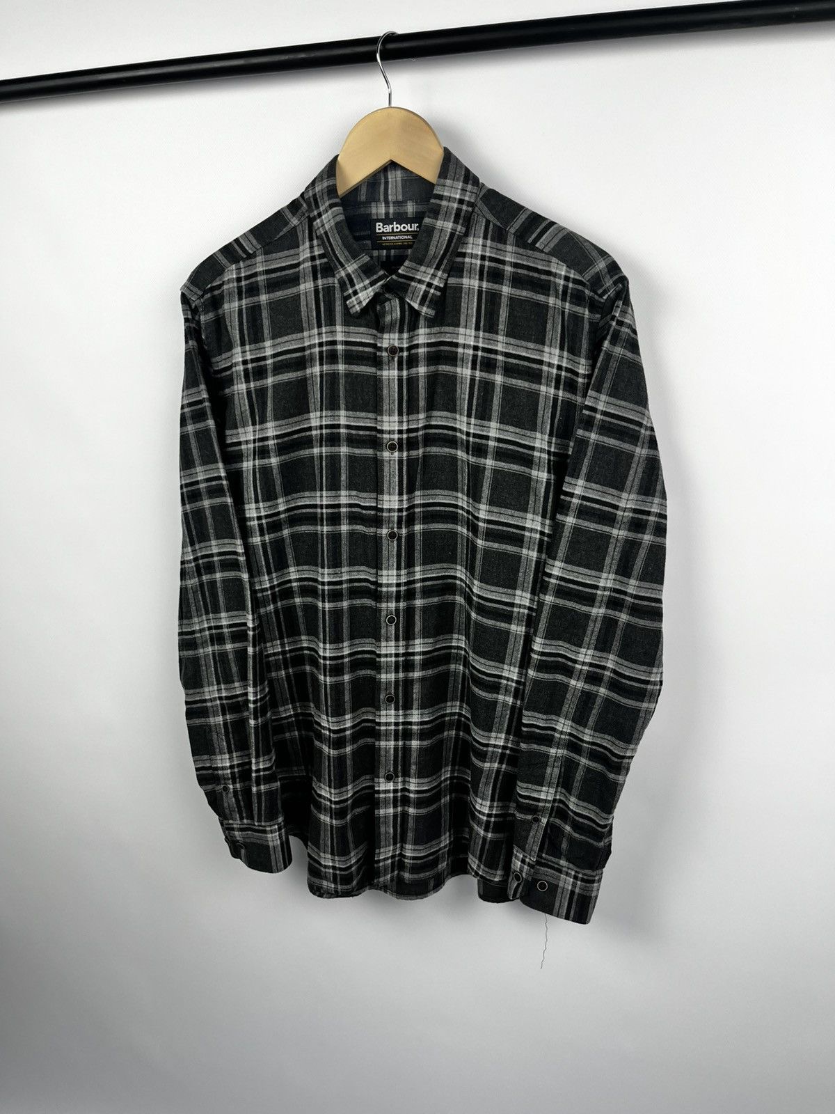 Barbour Barbour international button shirt size m Size US M / EU 48-50 / 2 - 5 Thumbnail