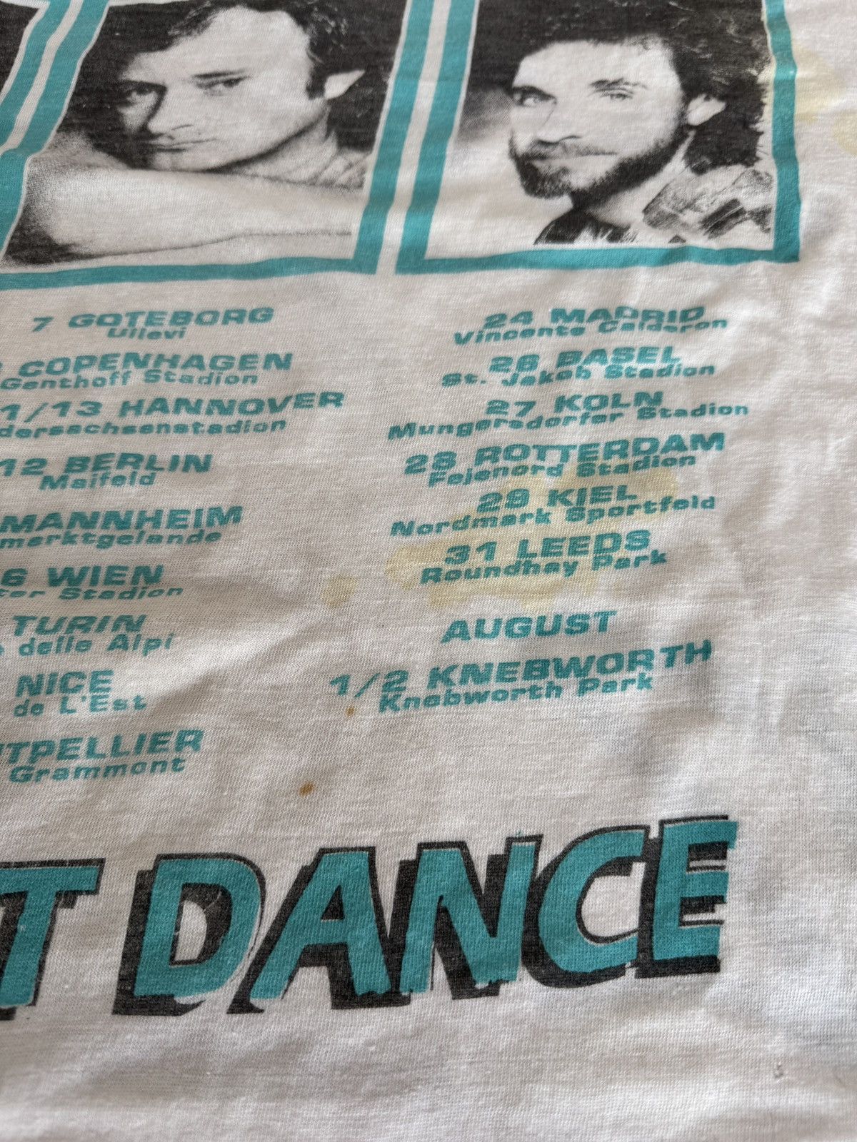 Vintage Vintage Genesis 1992 We Can’t Dance t-shirt single stitch Size US L / EU 52-54 / 3 - 6 Thumbnail