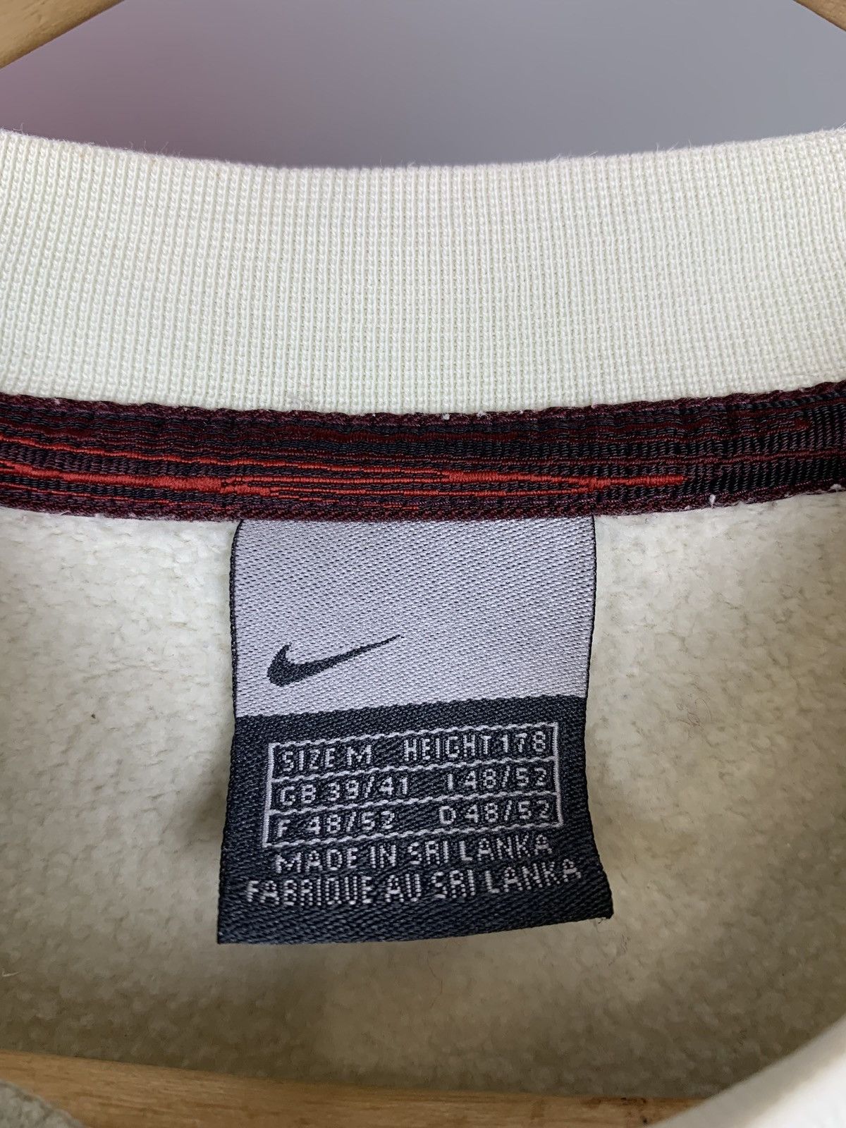 Vintage Vintage Nike Center Logo Sweatshirt Size US M / EU 48-50 / 2 - 3 Thumbnail