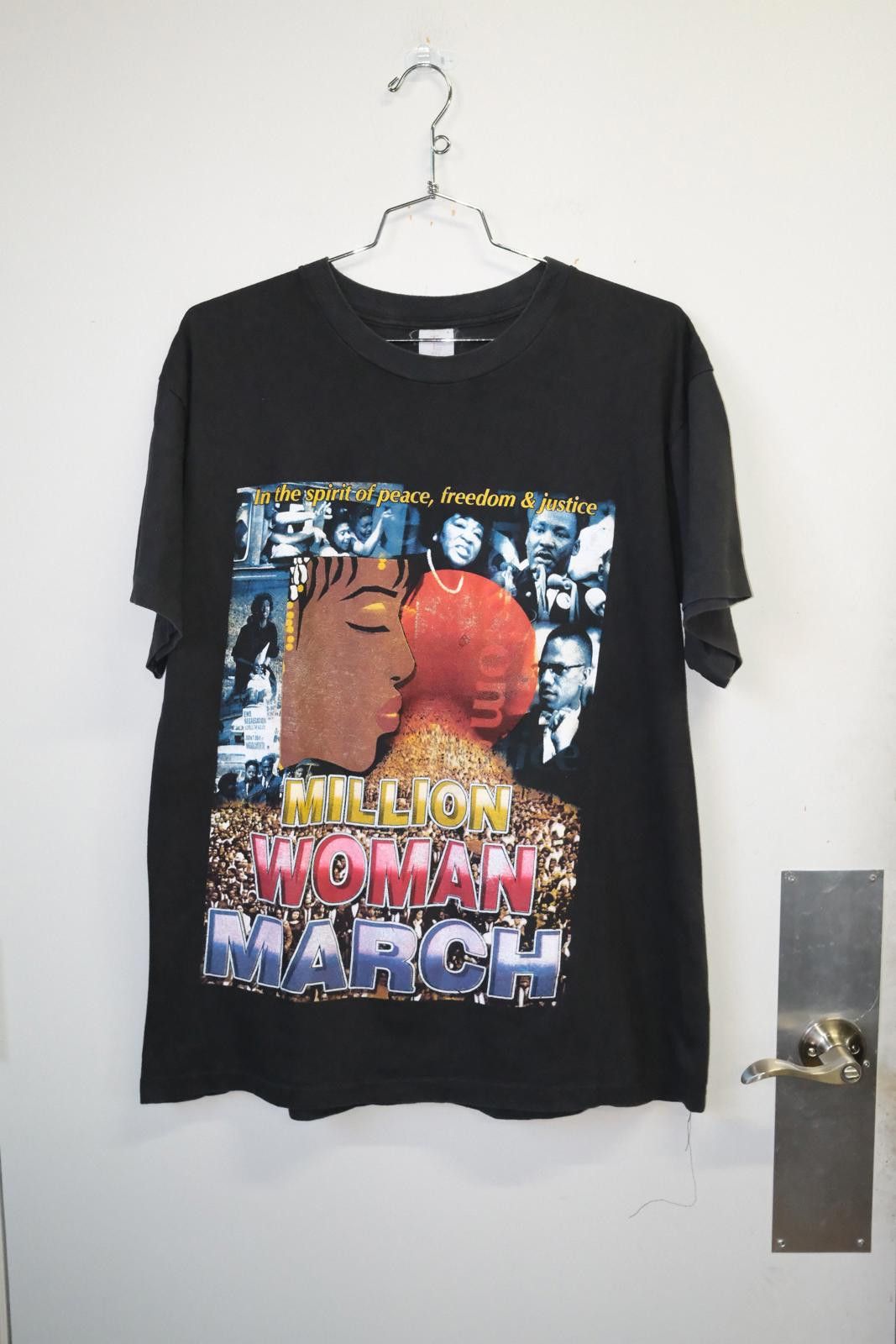 Vintage 97' Shor Hills Tee Million Woman March Rap T-Shirt Size XXL / US 16-18 / IT 52-54 - 1 Thumbnail