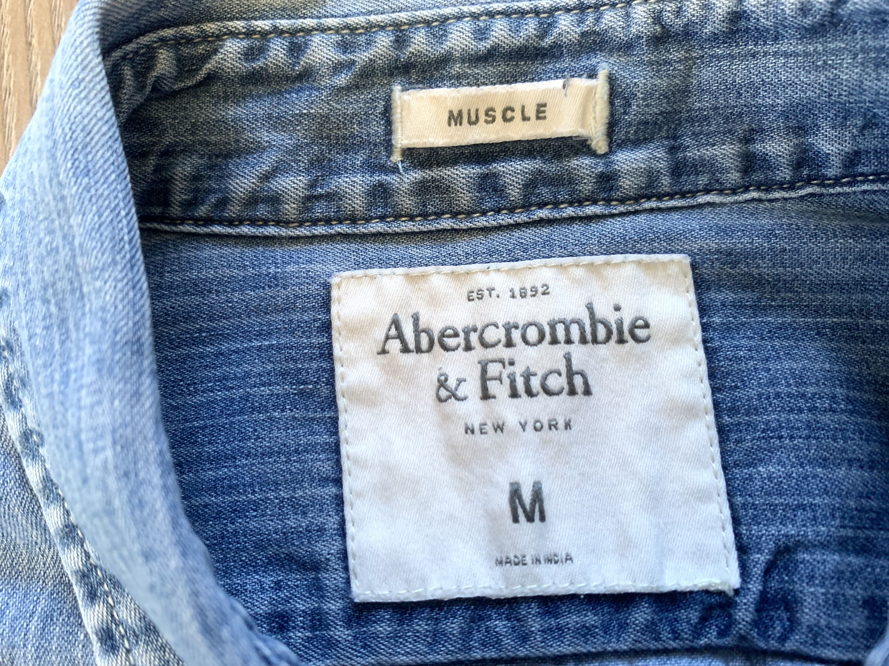 Abercrombie & Fitch Abercrombie & Fitch Denim Button Up Shirt Size US M / EU 48-50 / 2 - 7 Thumbnail