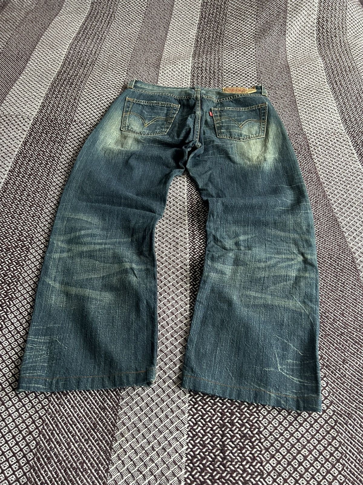 Levi's Levis 501 Mud Wash Jeans Faded Color Straight Leg Button Fly Size US 30 / EU 46 - 3 Thumbnail