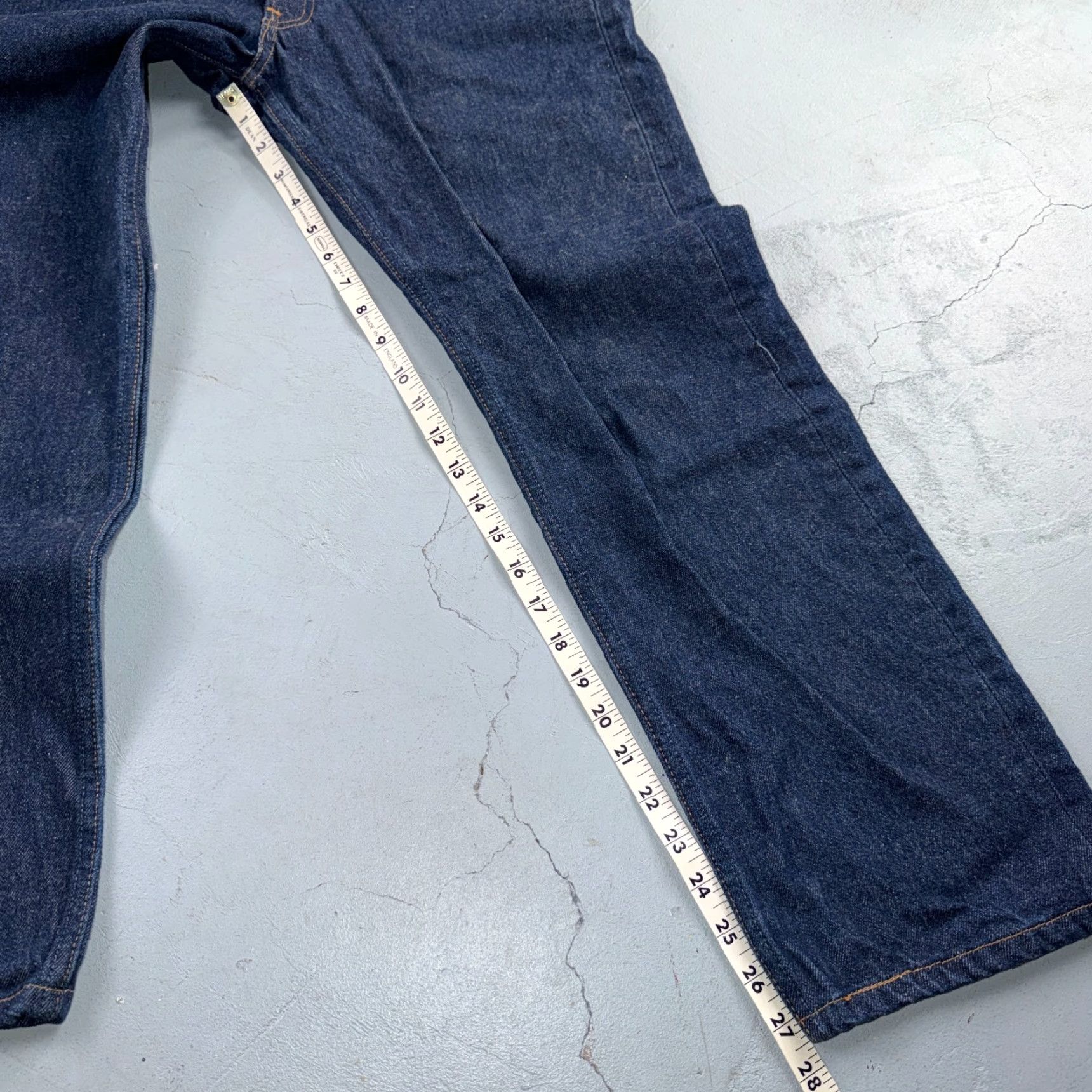Levi's VINTAGE Levi's 501 Jeans Straight Neat Dark Wash 33x30 Men Regular Blue 90s USA Mens Size US 33 - 6 Thumbnail